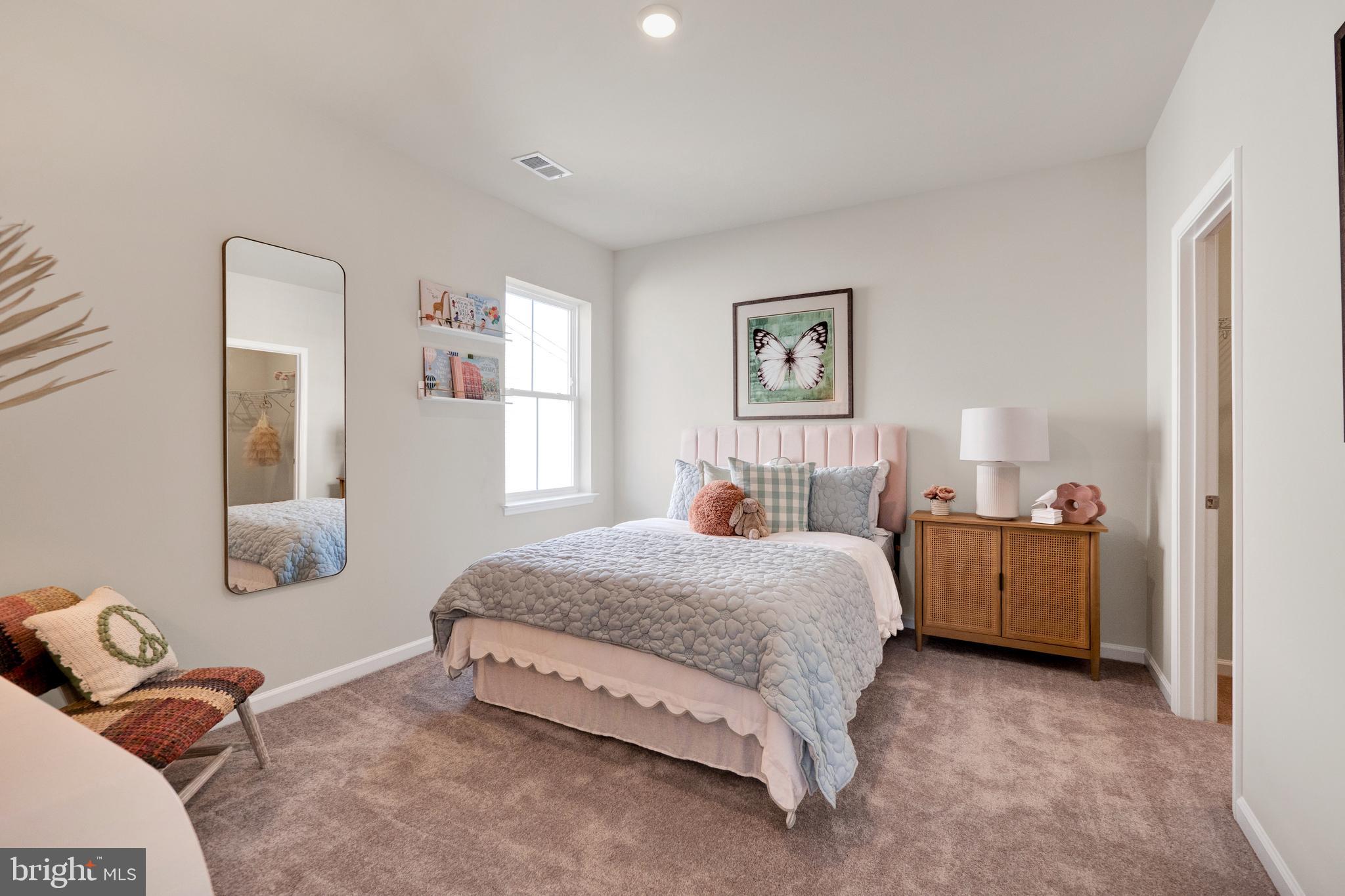 RED CLOVER MEADOWS - Residential