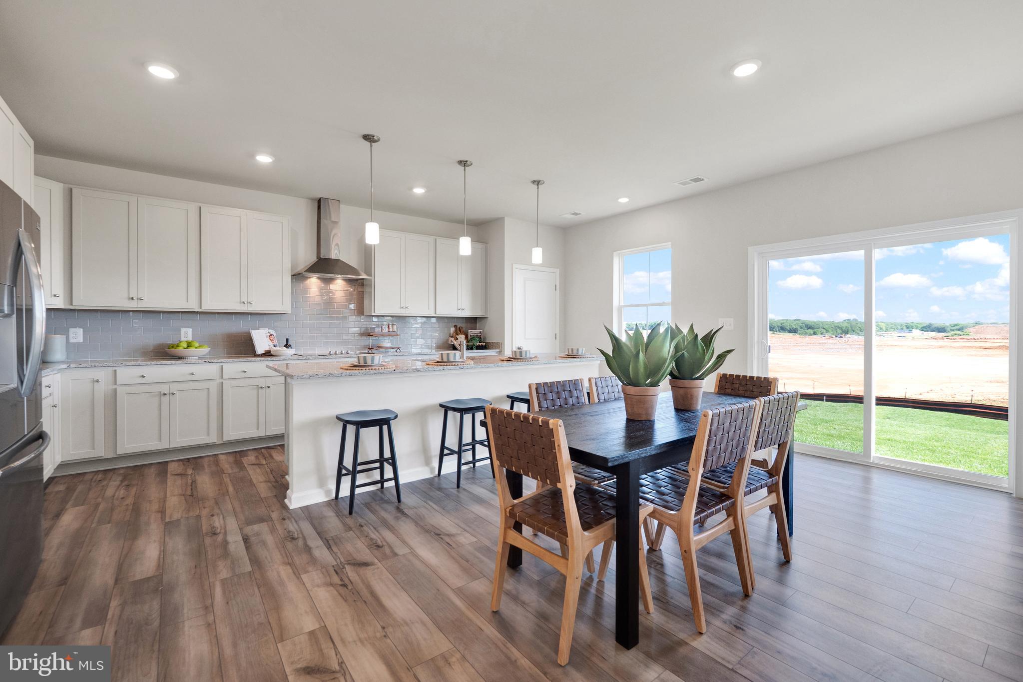 RED CLOVER MEADOWS - Residential