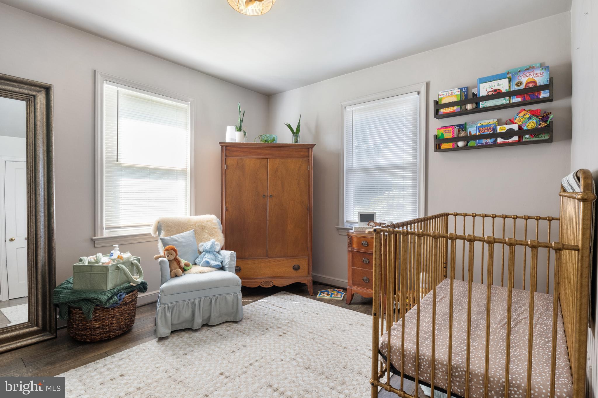 HILLCREST - Residential