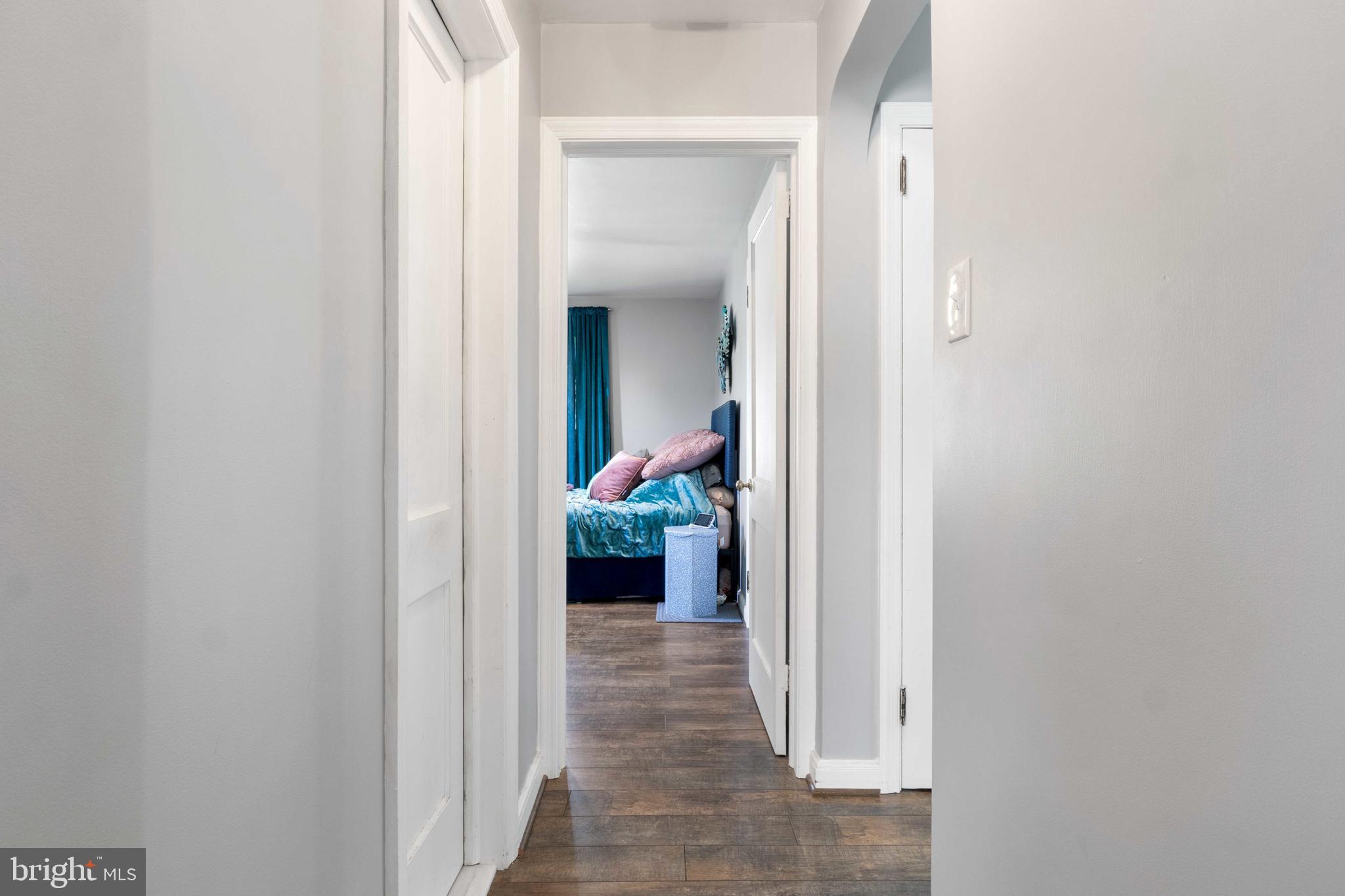 HILLCREST - Residential