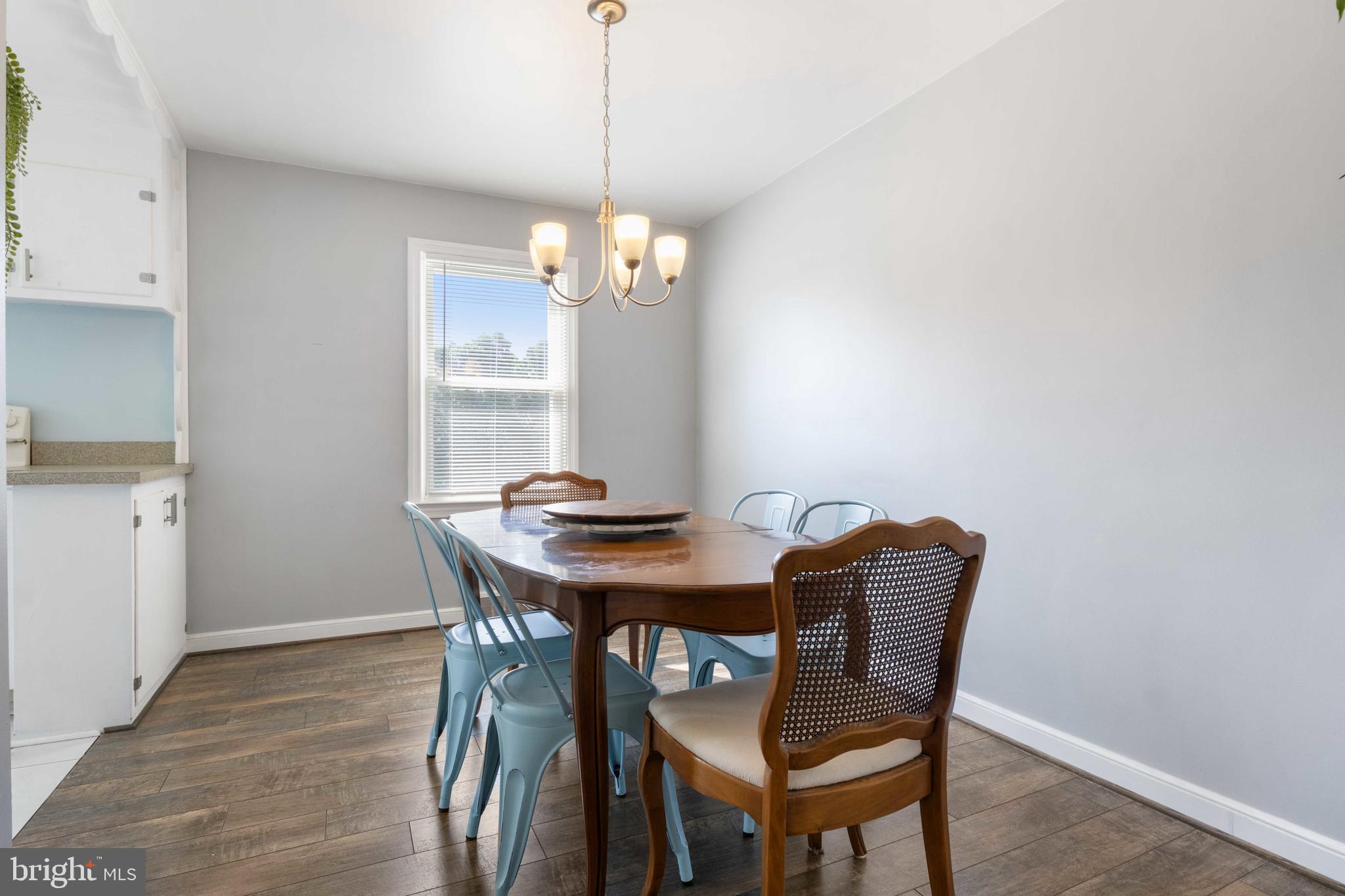 HILLCREST - Residential