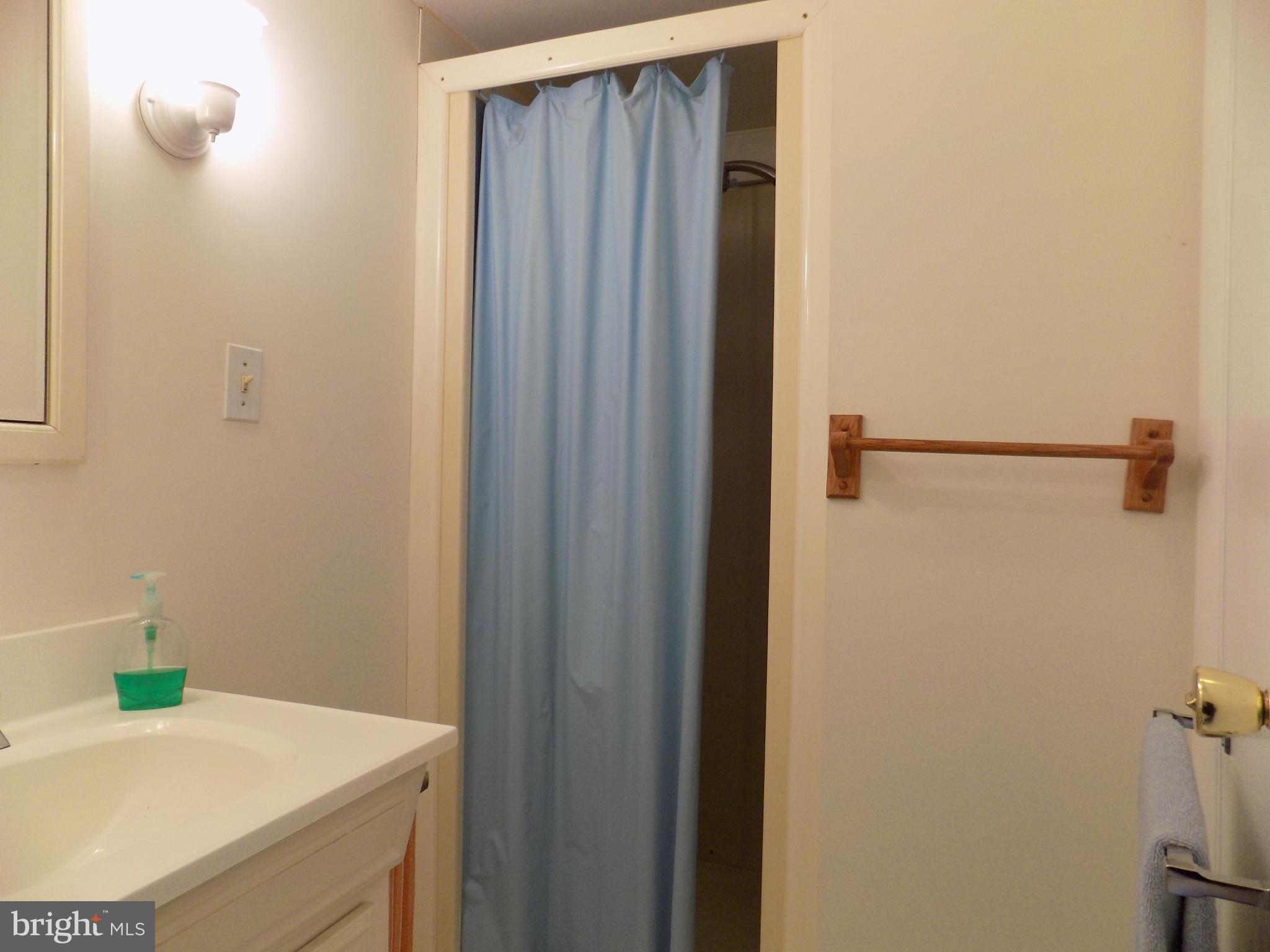 LANDOVER HILLS - Residential