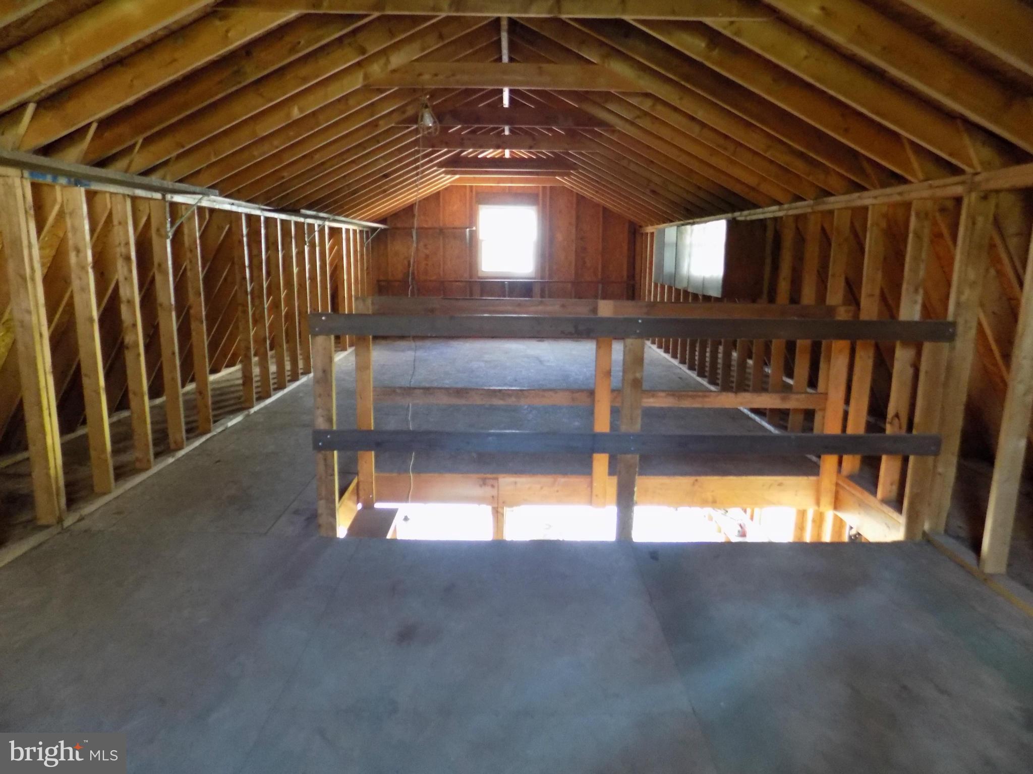 LANDOVER HILLS - Residential