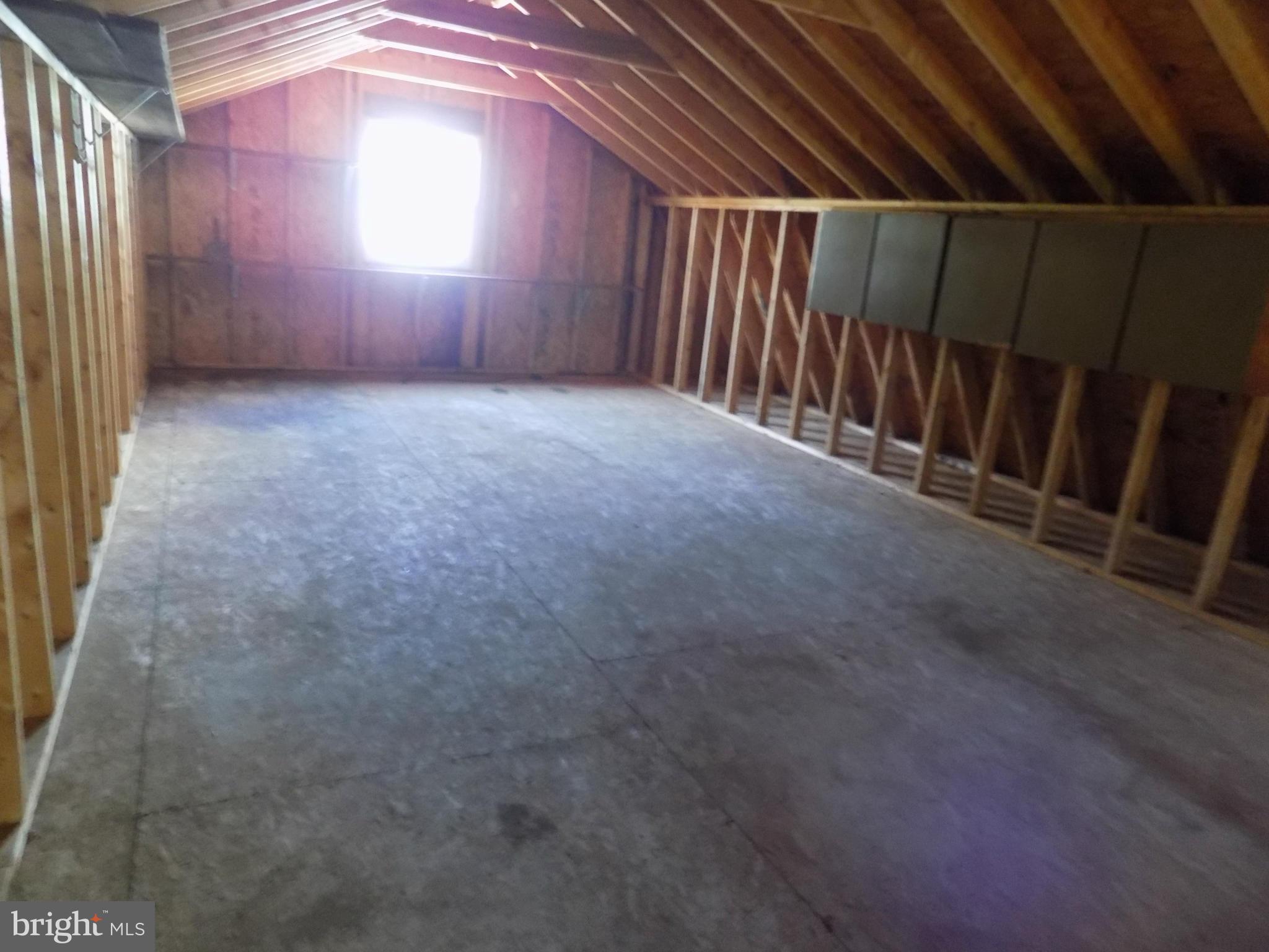 LANDOVER HILLS - Residential