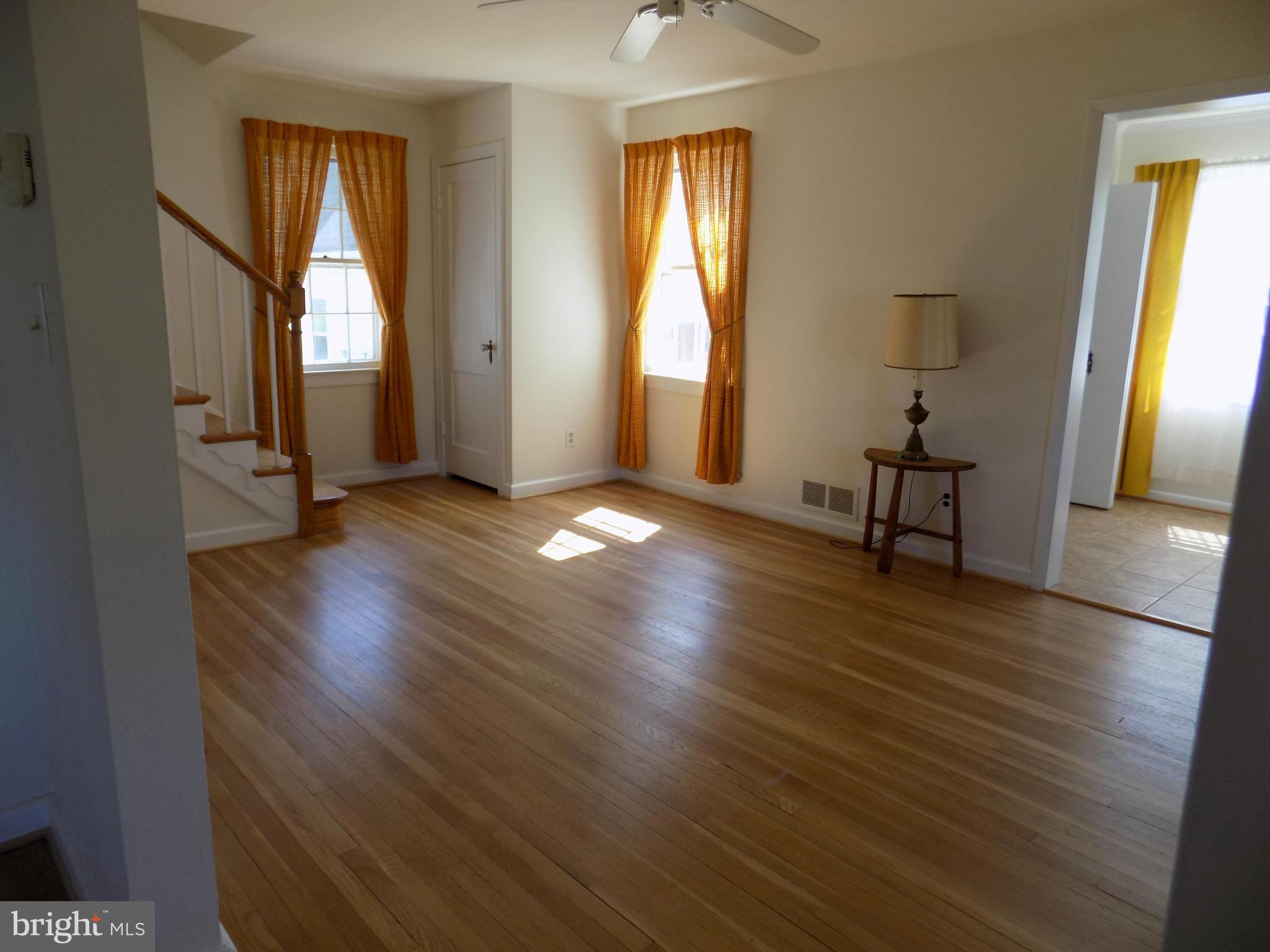 LANDOVER HILLS - Residential