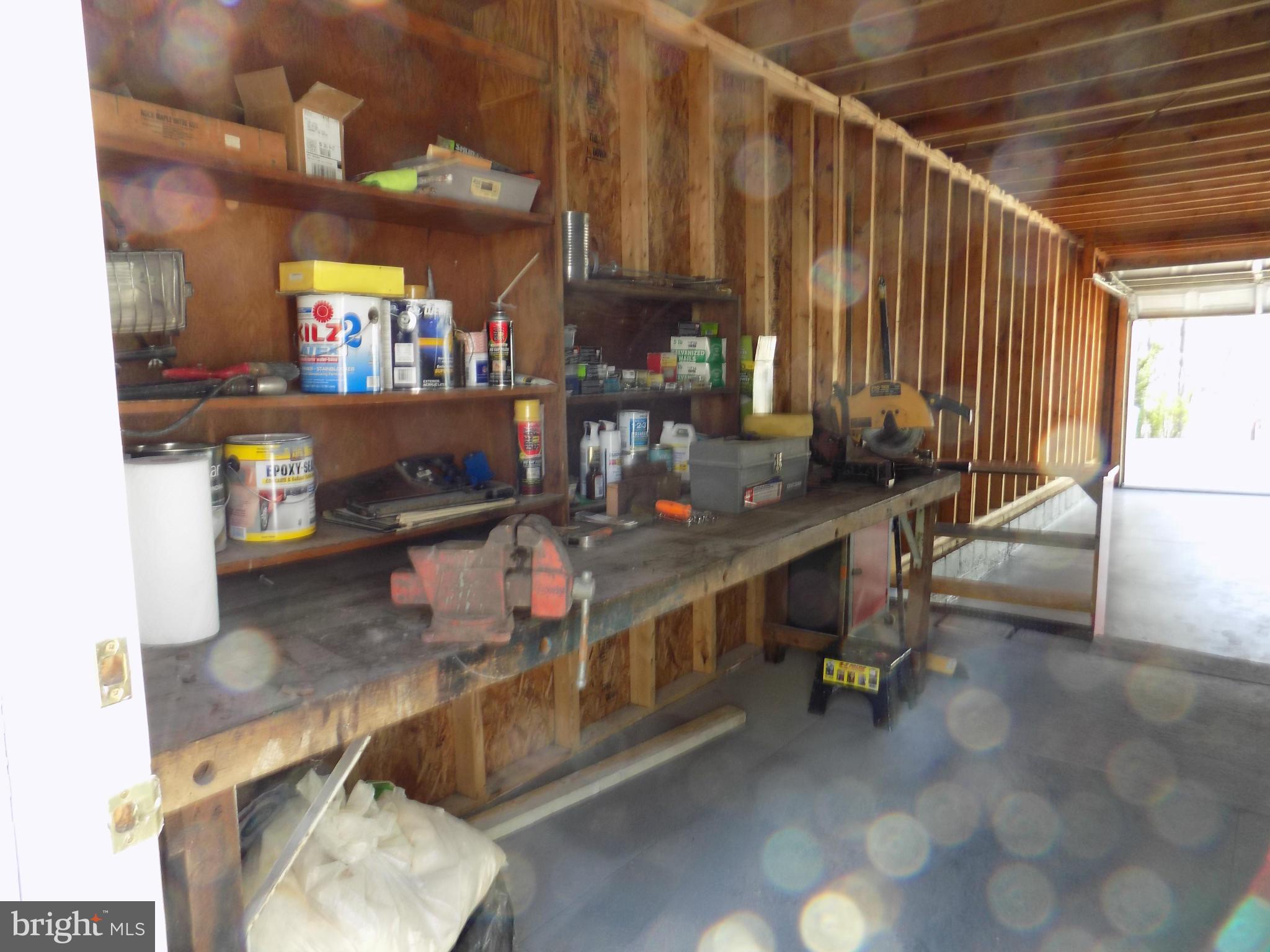 LANDOVER HILLS - Residential