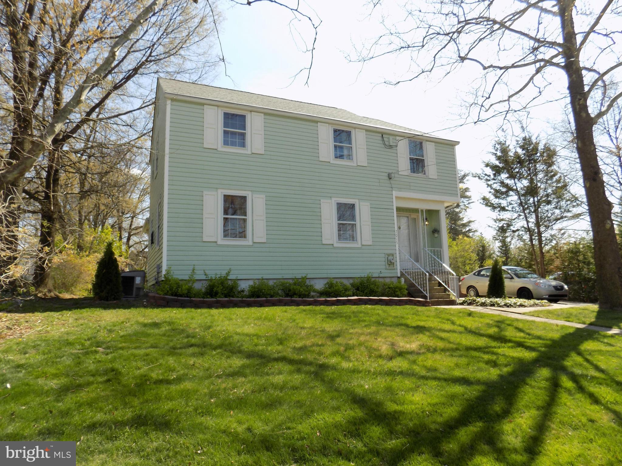 LANDOVER HILLS - Residential