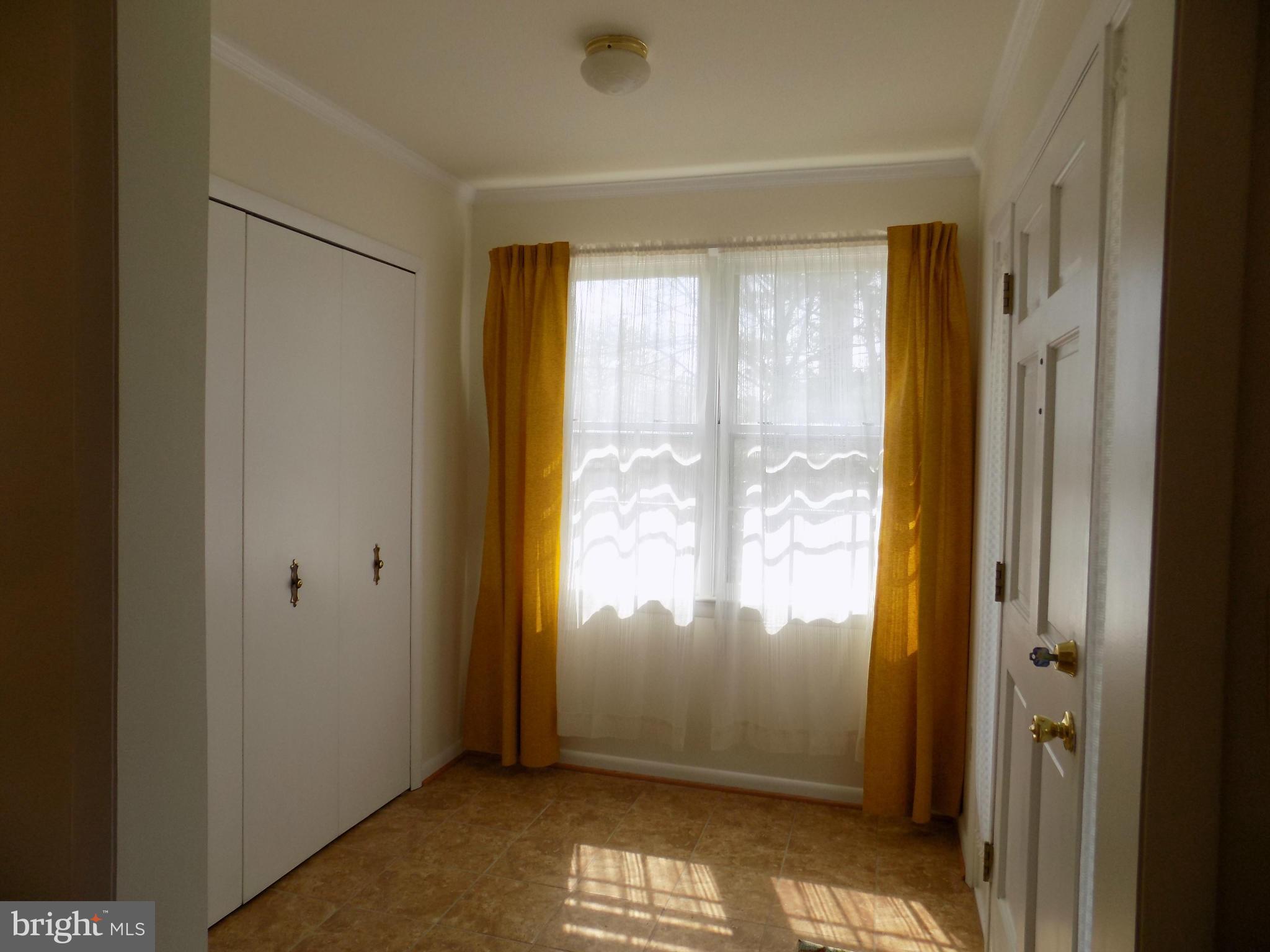 LANDOVER HILLS - Residential