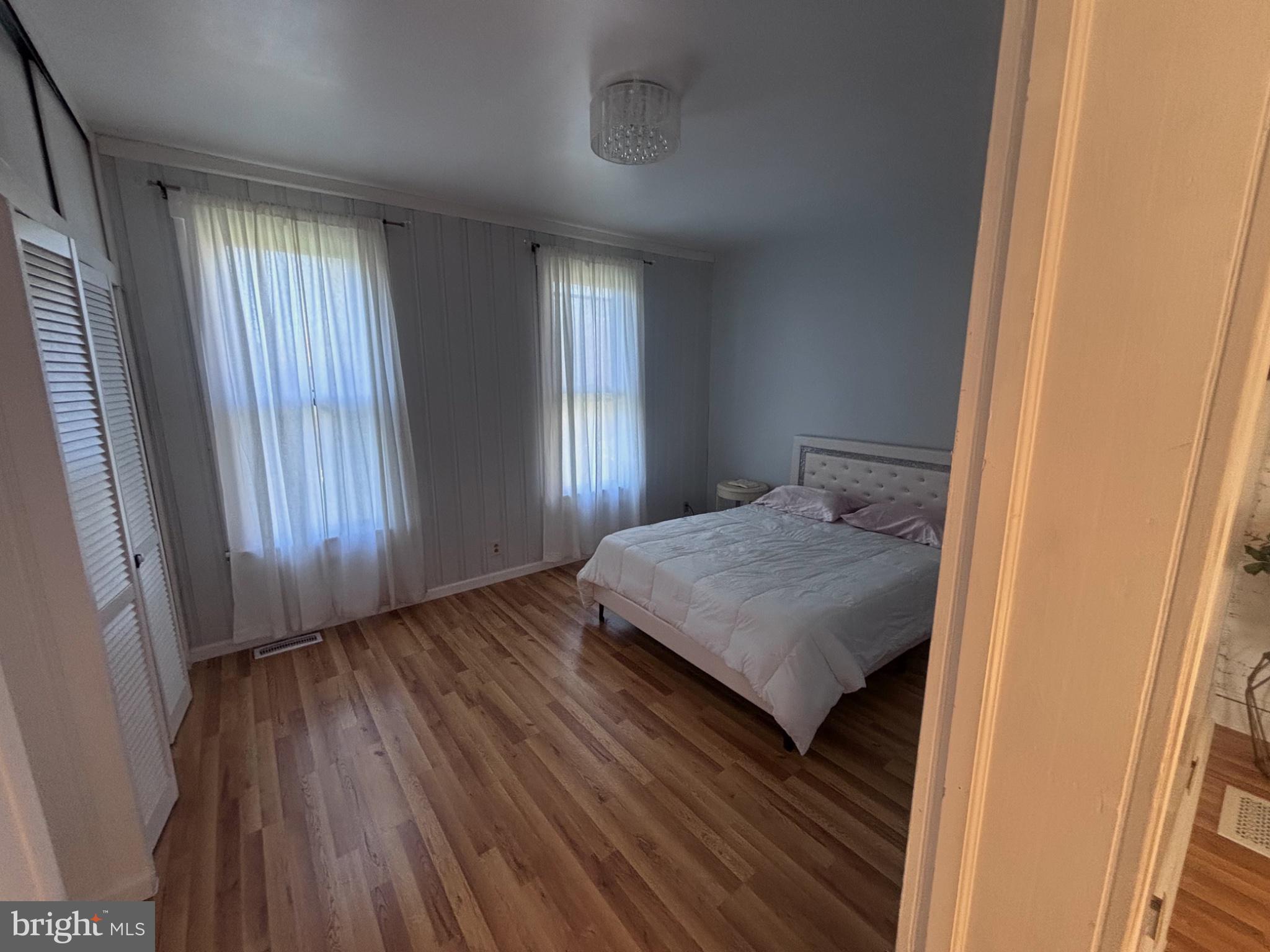 JOSHUA - Residential