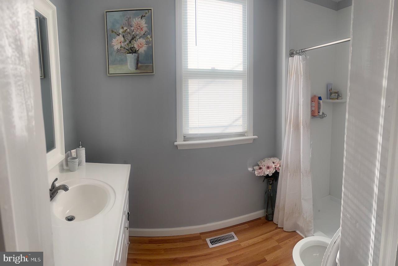 JOSHUA - Residential