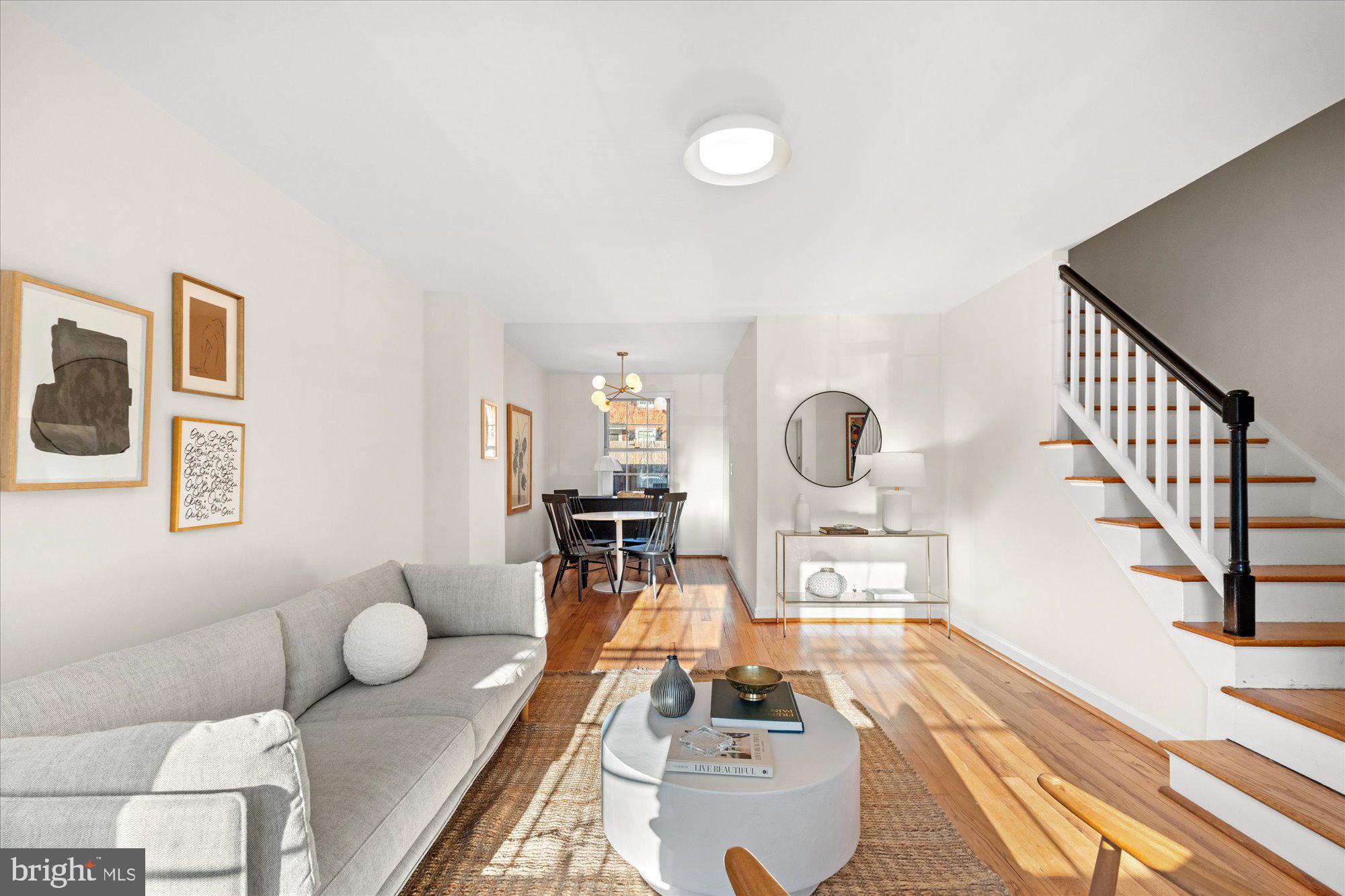 3013 S BUCHANAN STREET