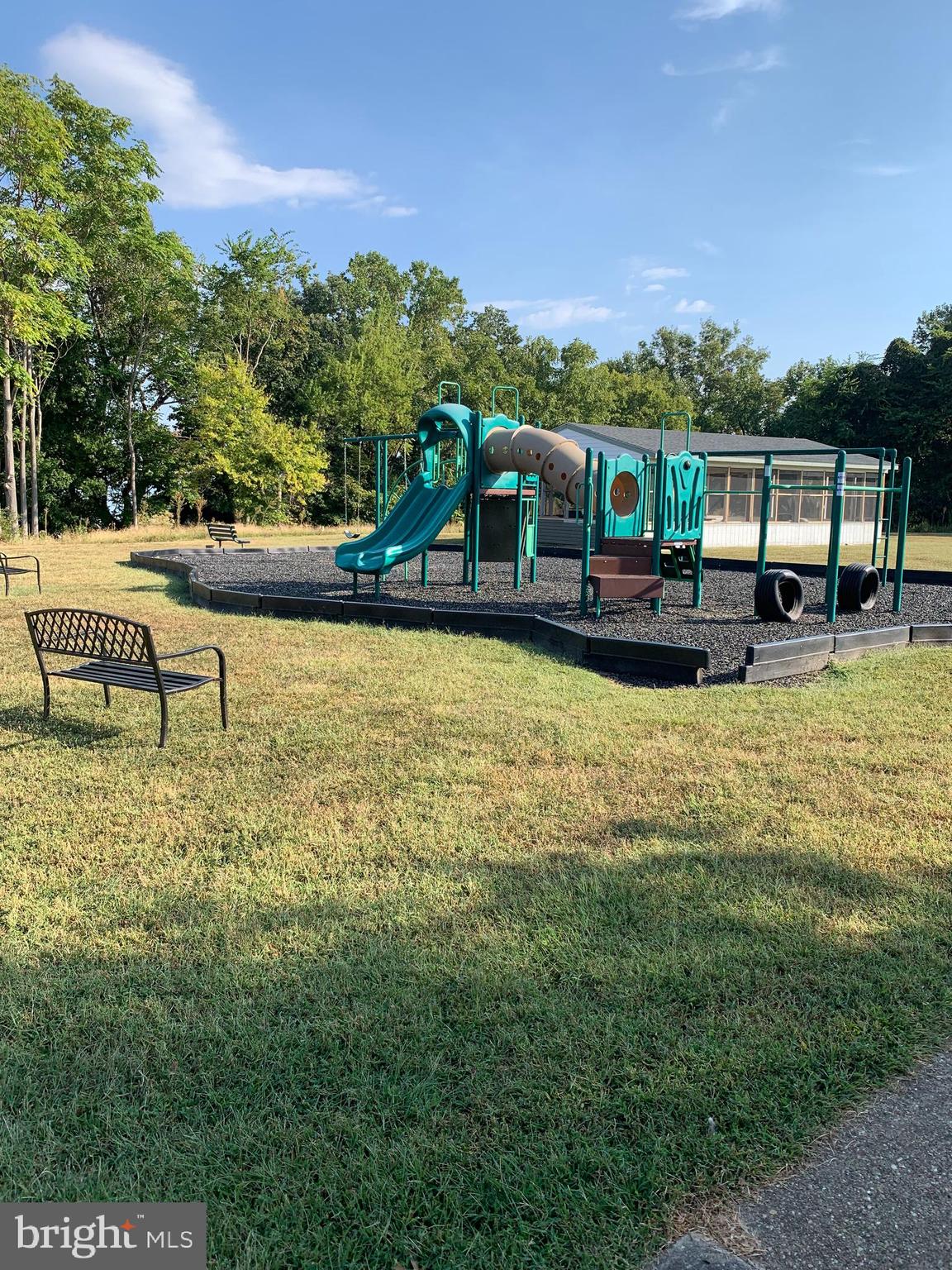 STRATFORD HARBOUR - Land