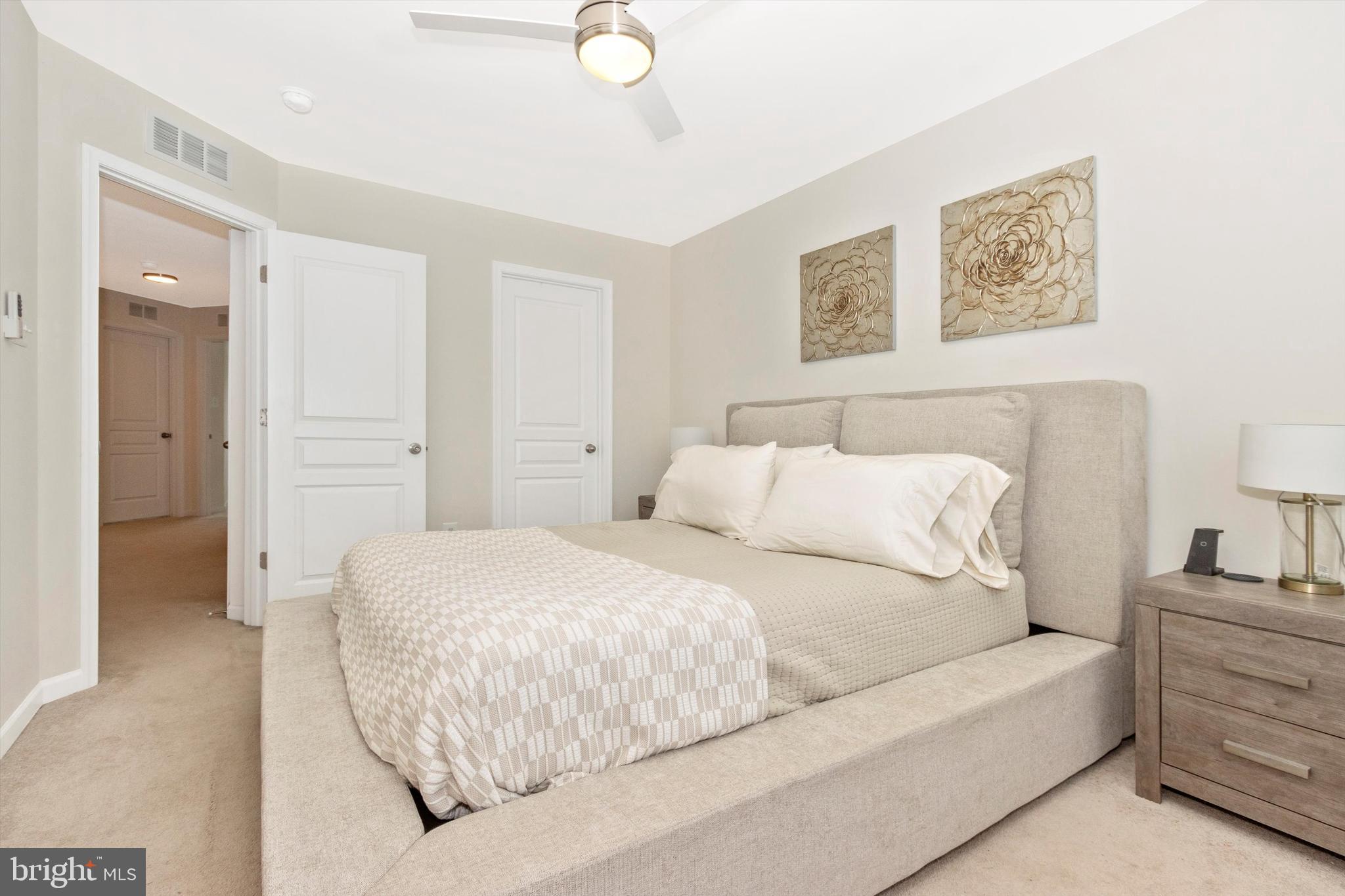 RED OAK CROSSING - Residential