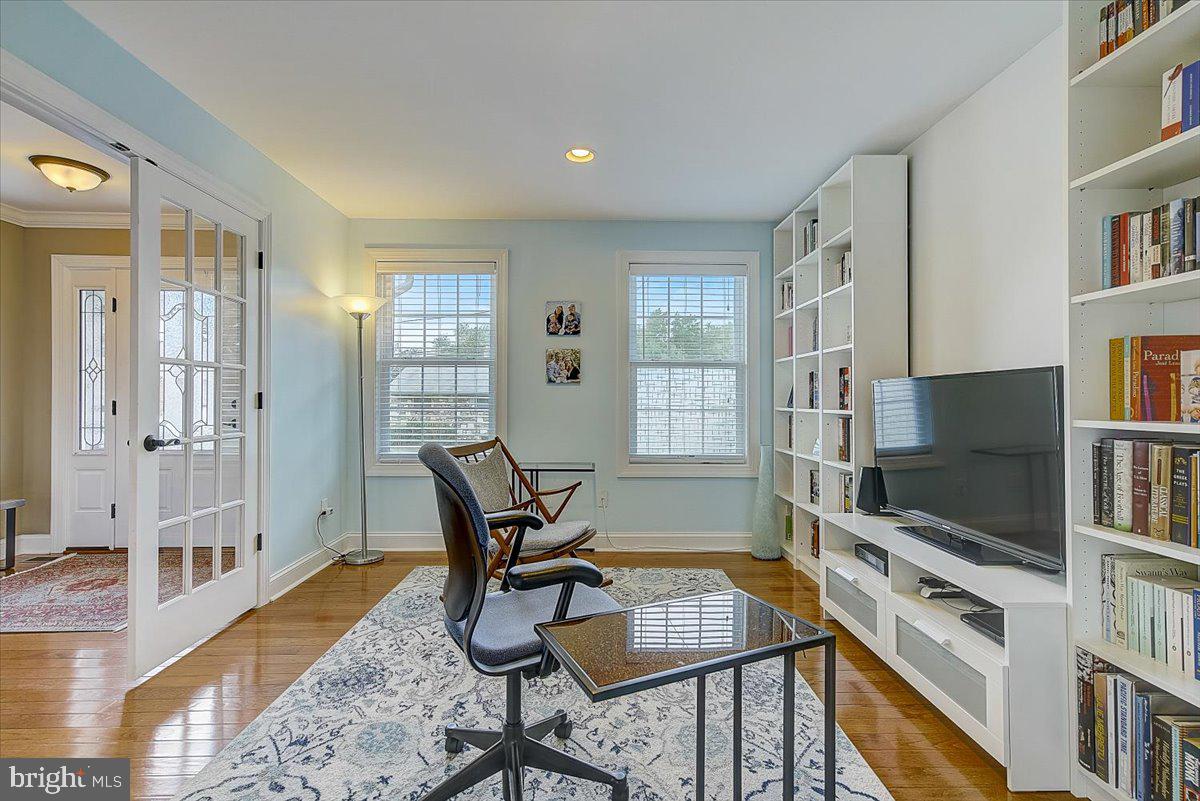ELKINS PARK - Residential