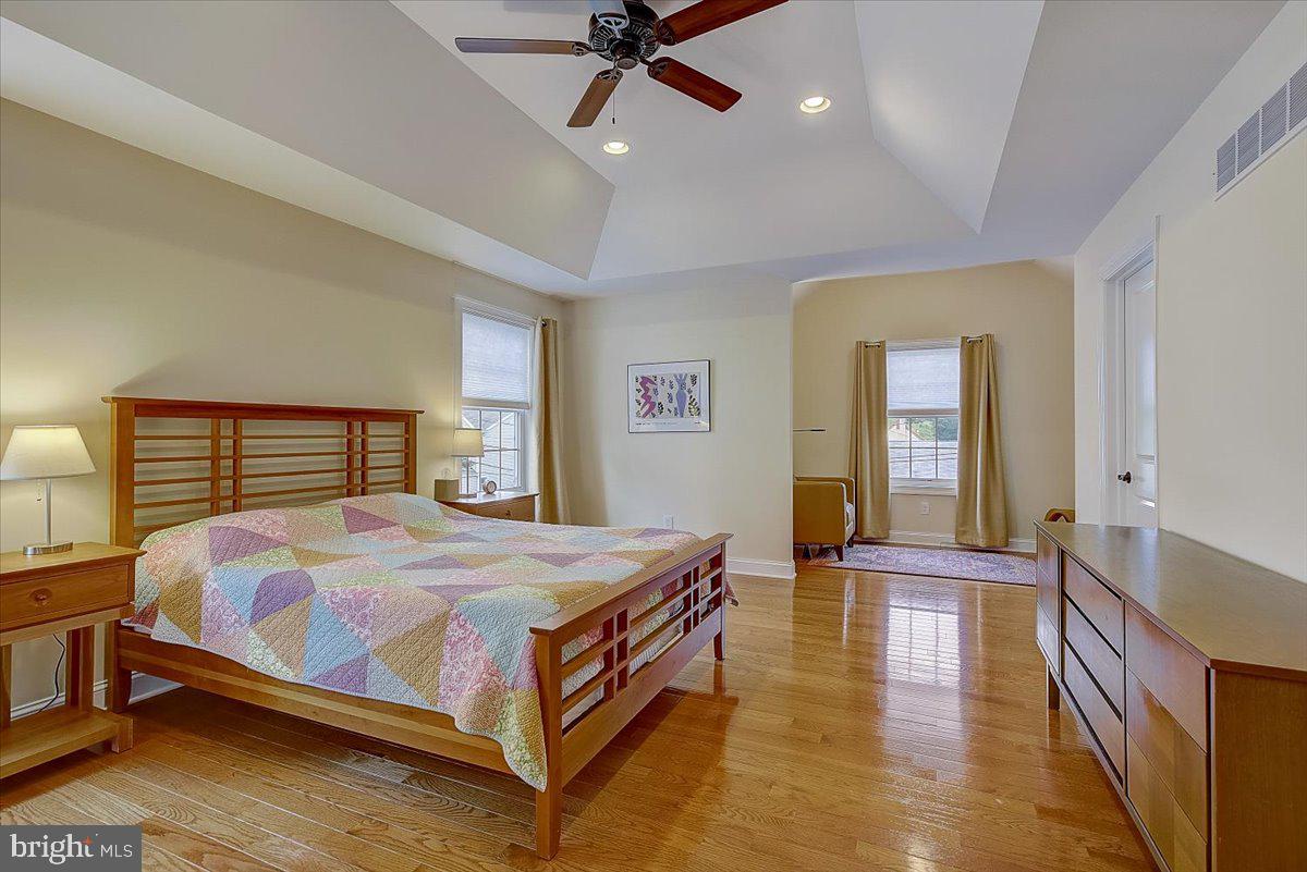 ELKINS PARK - Residential