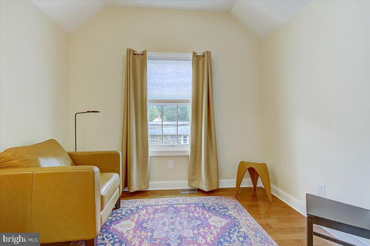 ELKINS PARK - Residential