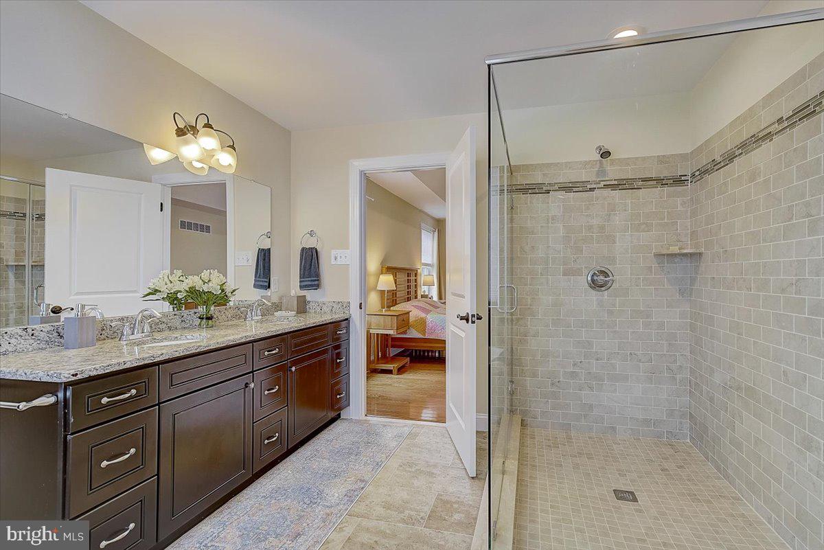 ELKINS PARK - Residential