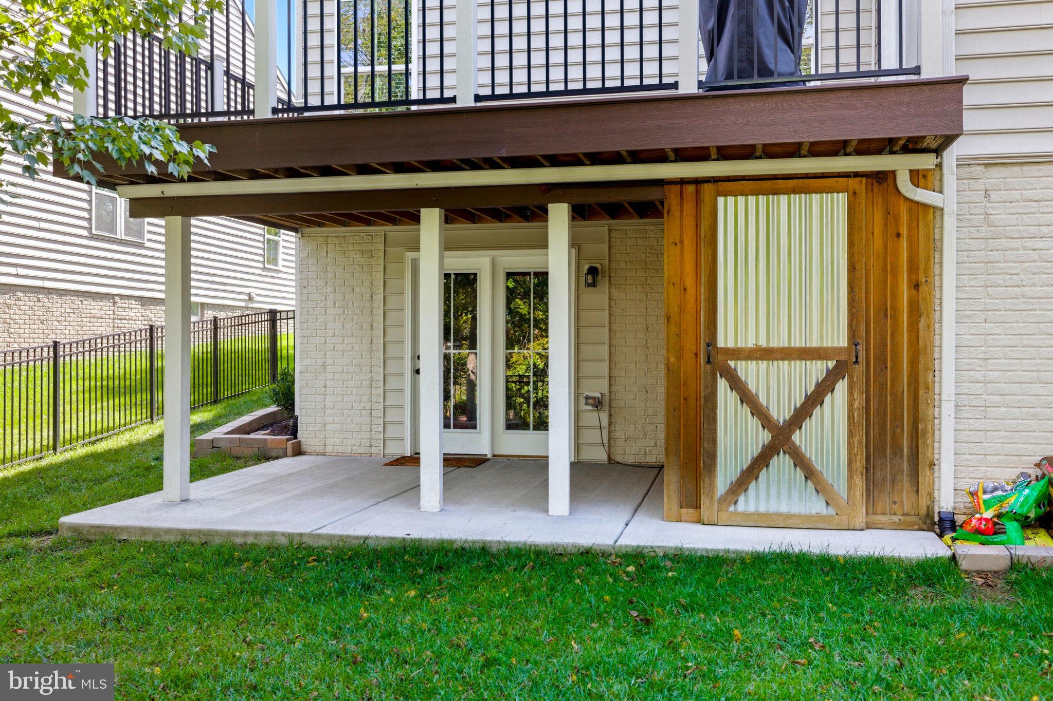 LAKE FREDERICK - Residential