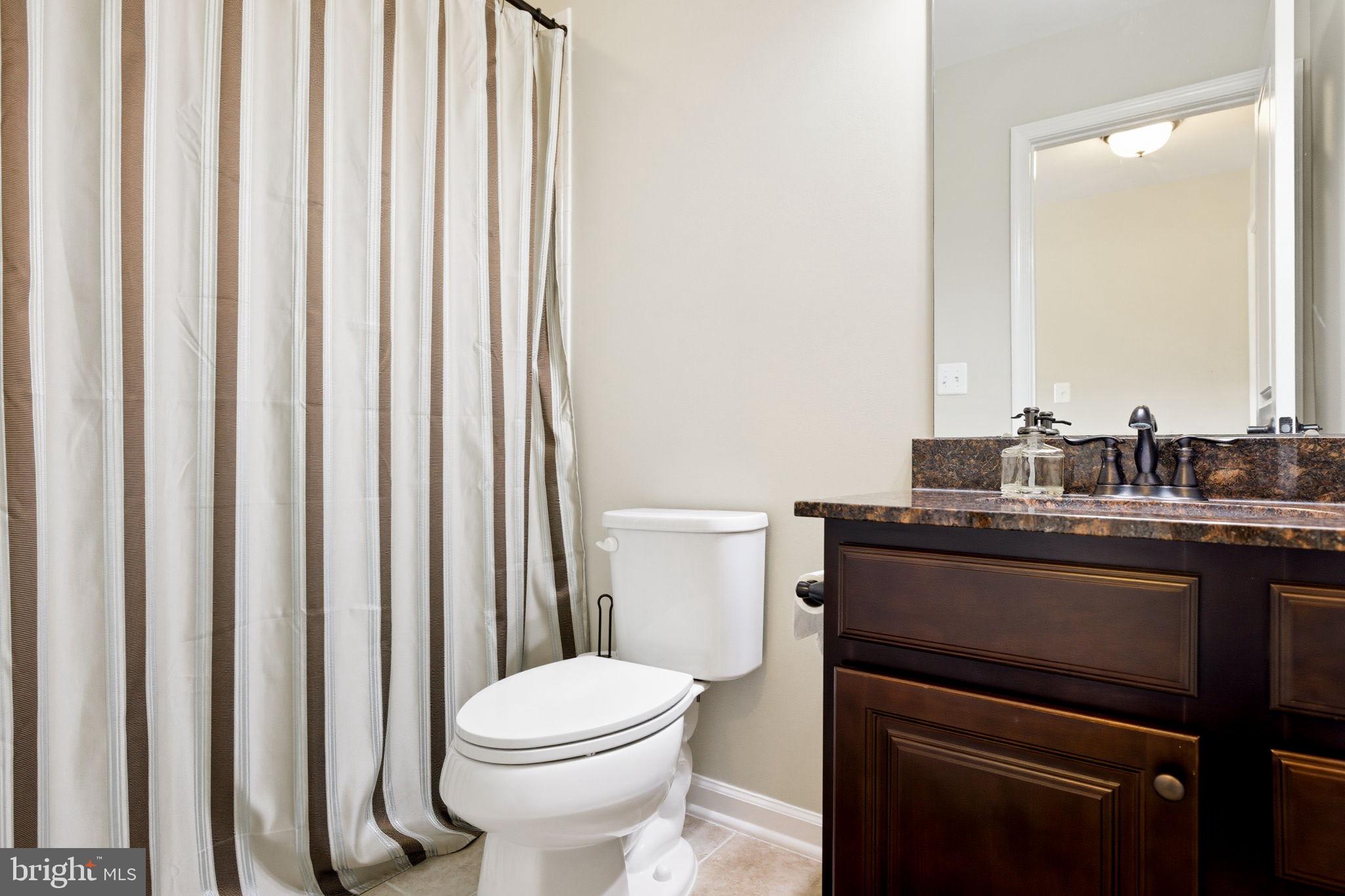 LAKE FREDERICK - Residential