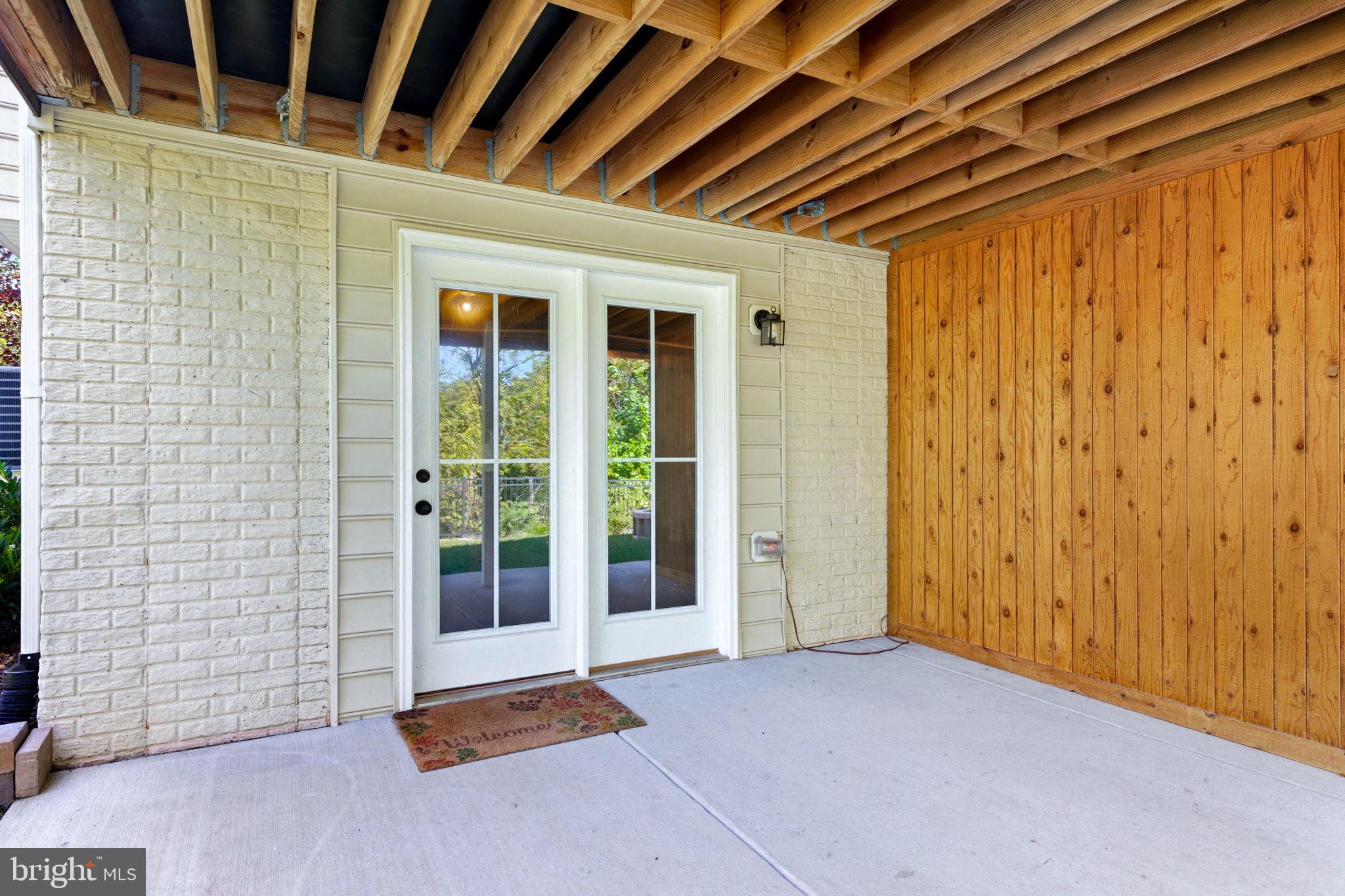 LAKE FREDERICK - Residential