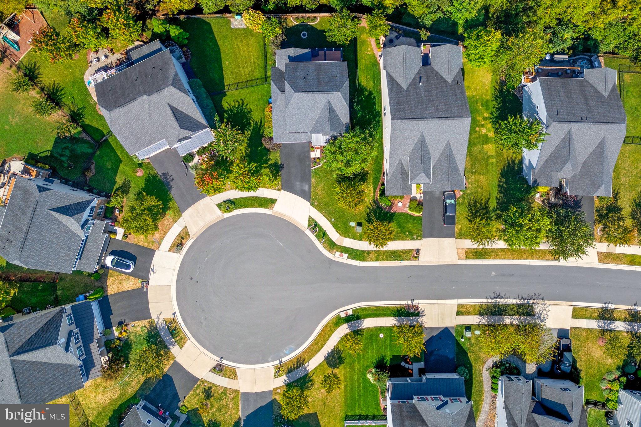 LAKE FREDERICK - Residential