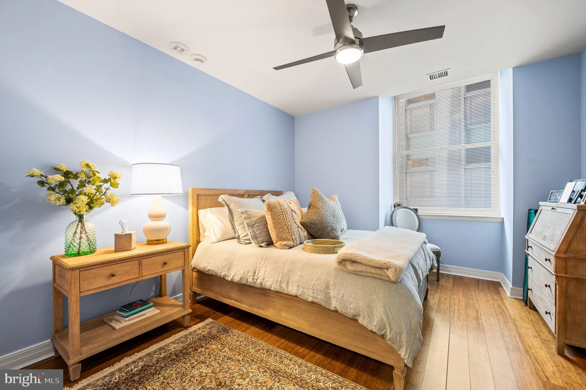 Philadelphia, Pennsylvania 19103, United States, 2 Bedrooms Bedrooms, ,2 BathroomsBathrooms,Residential,Active,85562