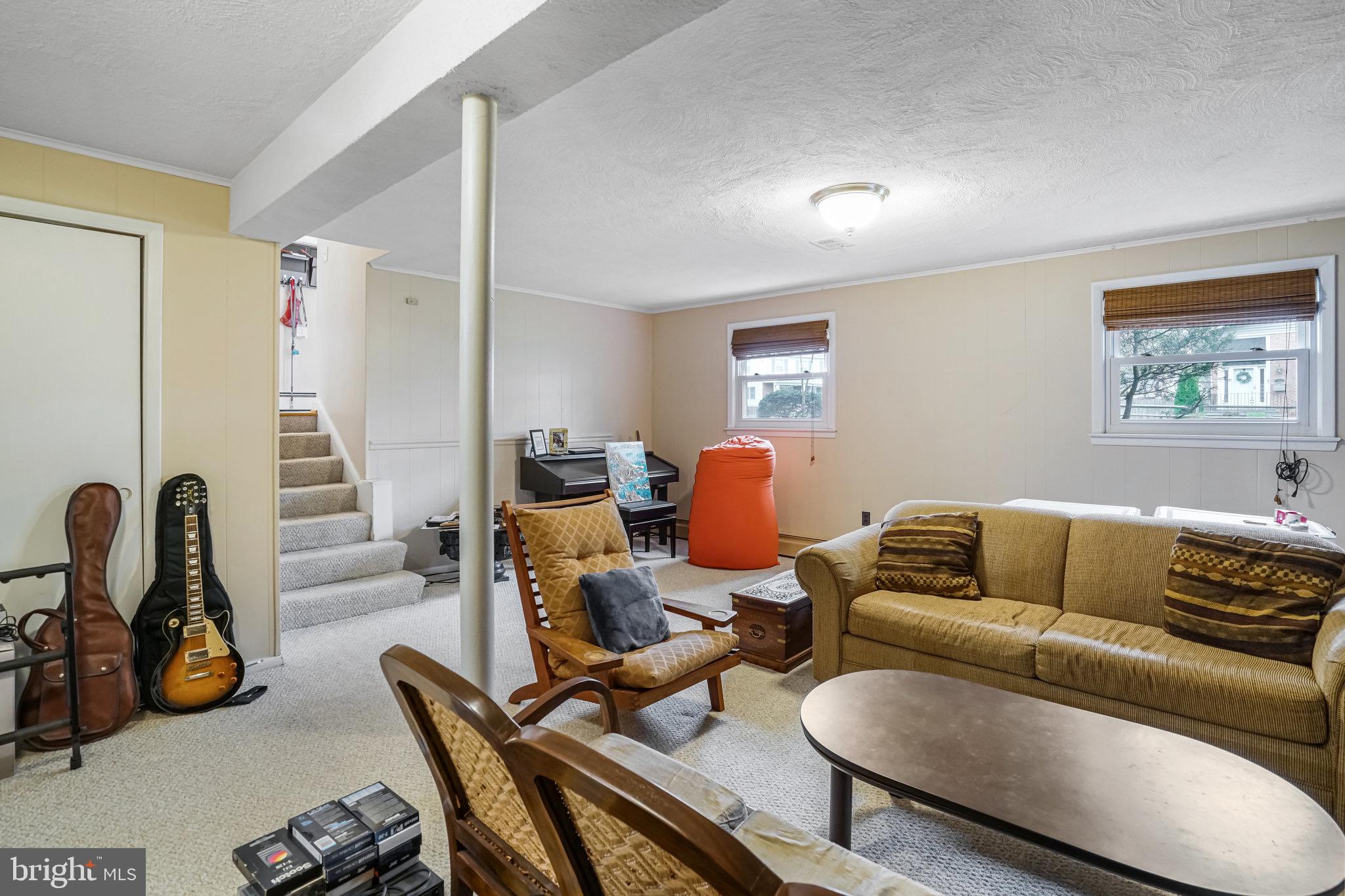 KERR'S ADDITION - Residential Lease