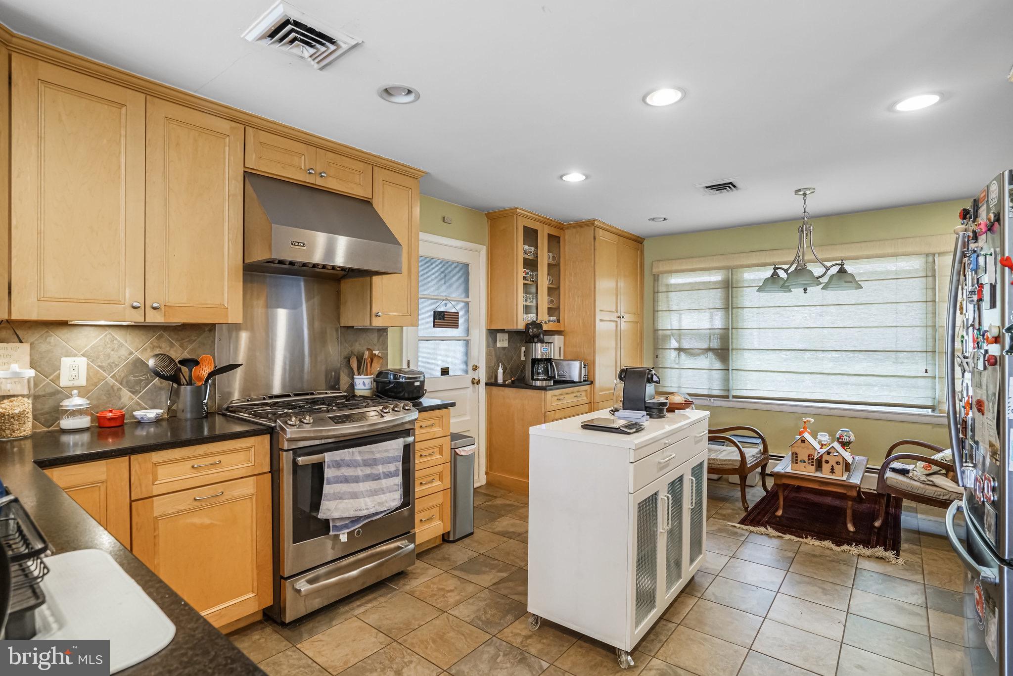 KERR'S ADDITION - Residential Lease