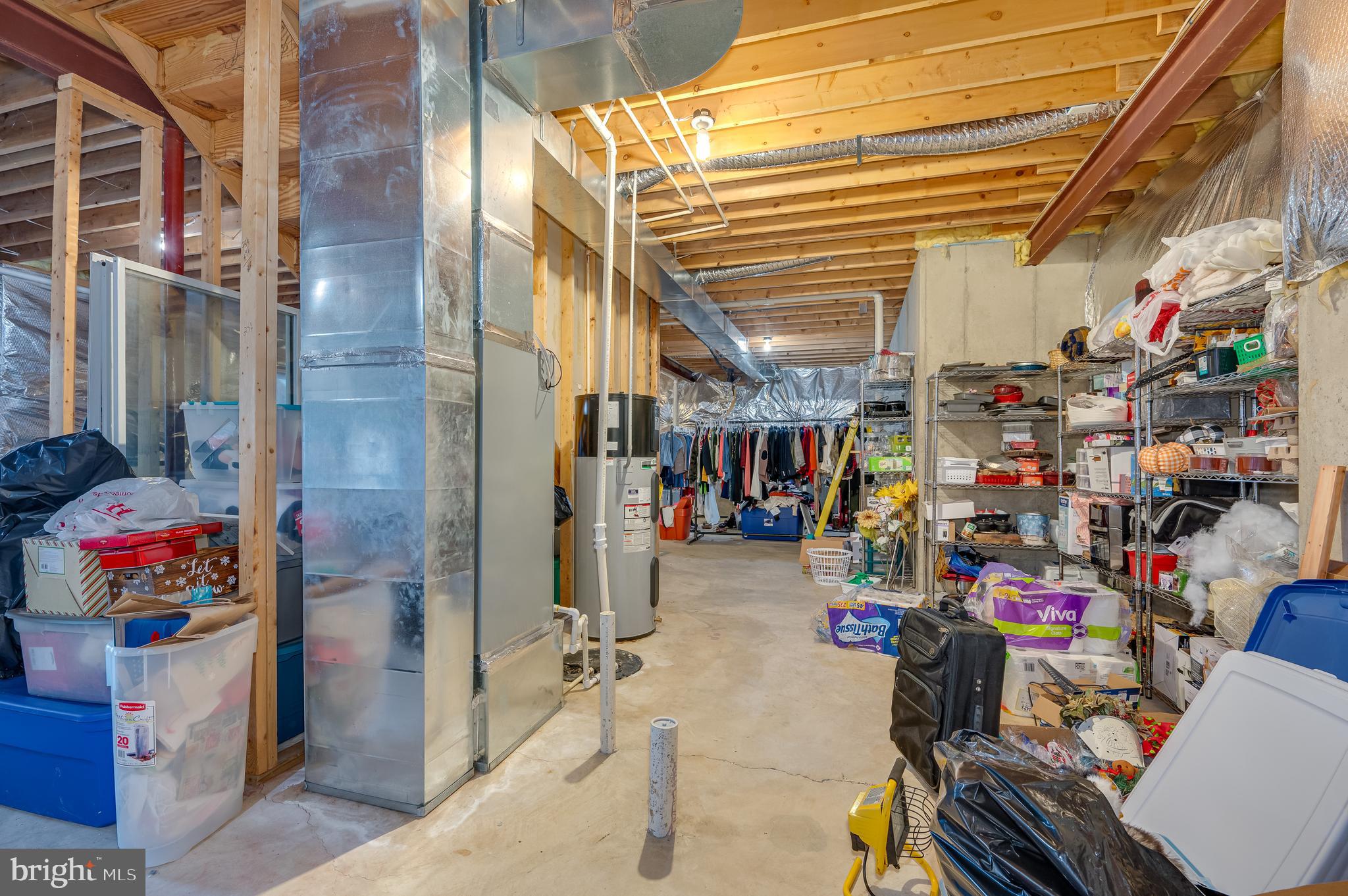 WOODBRIER MANOR - Residential