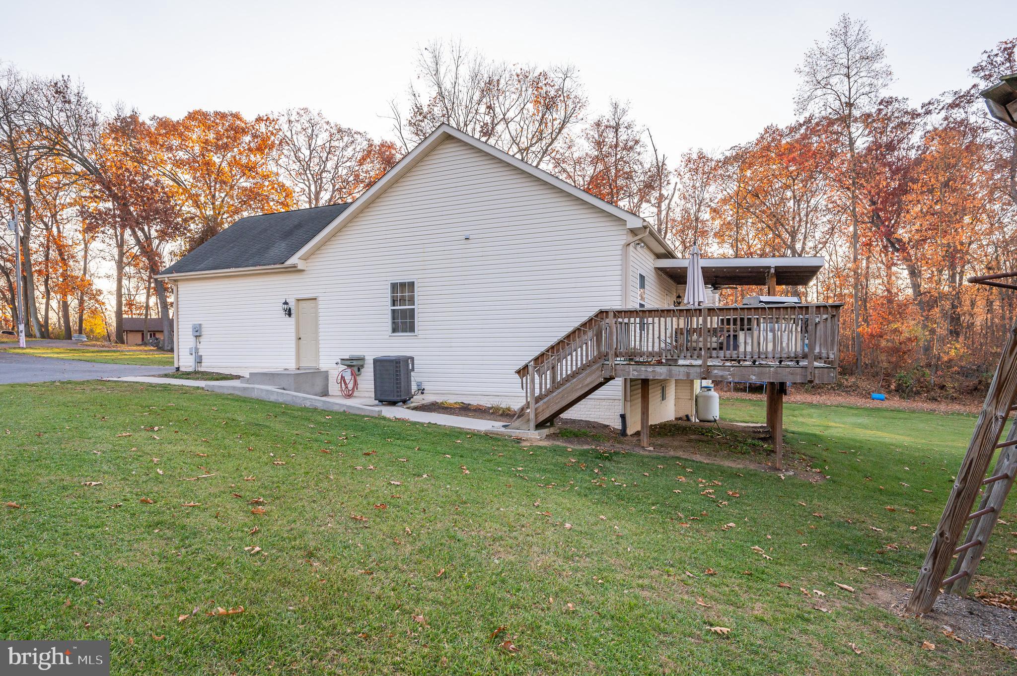 WOODBRIER MANOR - Residential