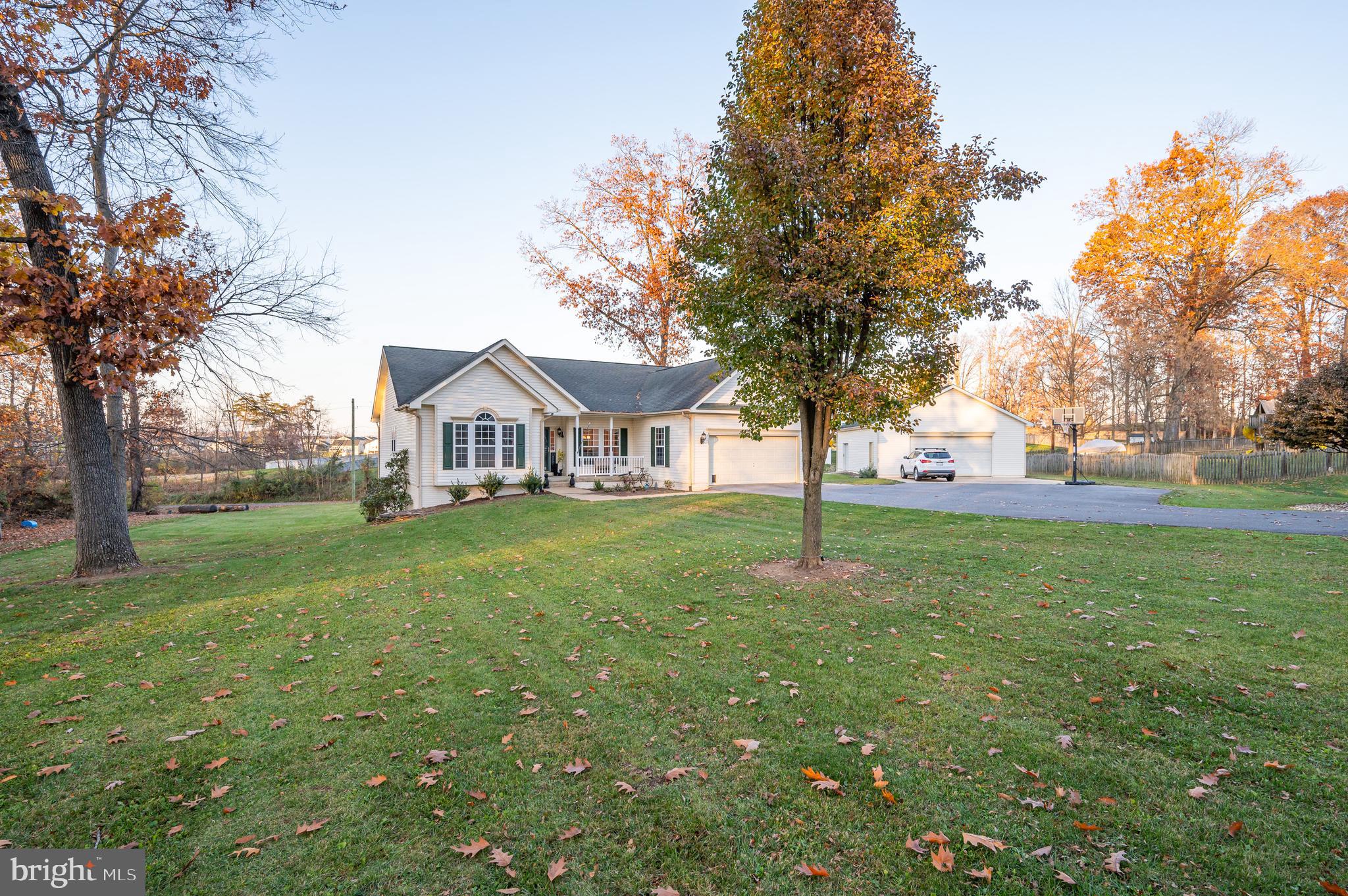 WOODBRIER MANOR - Residential