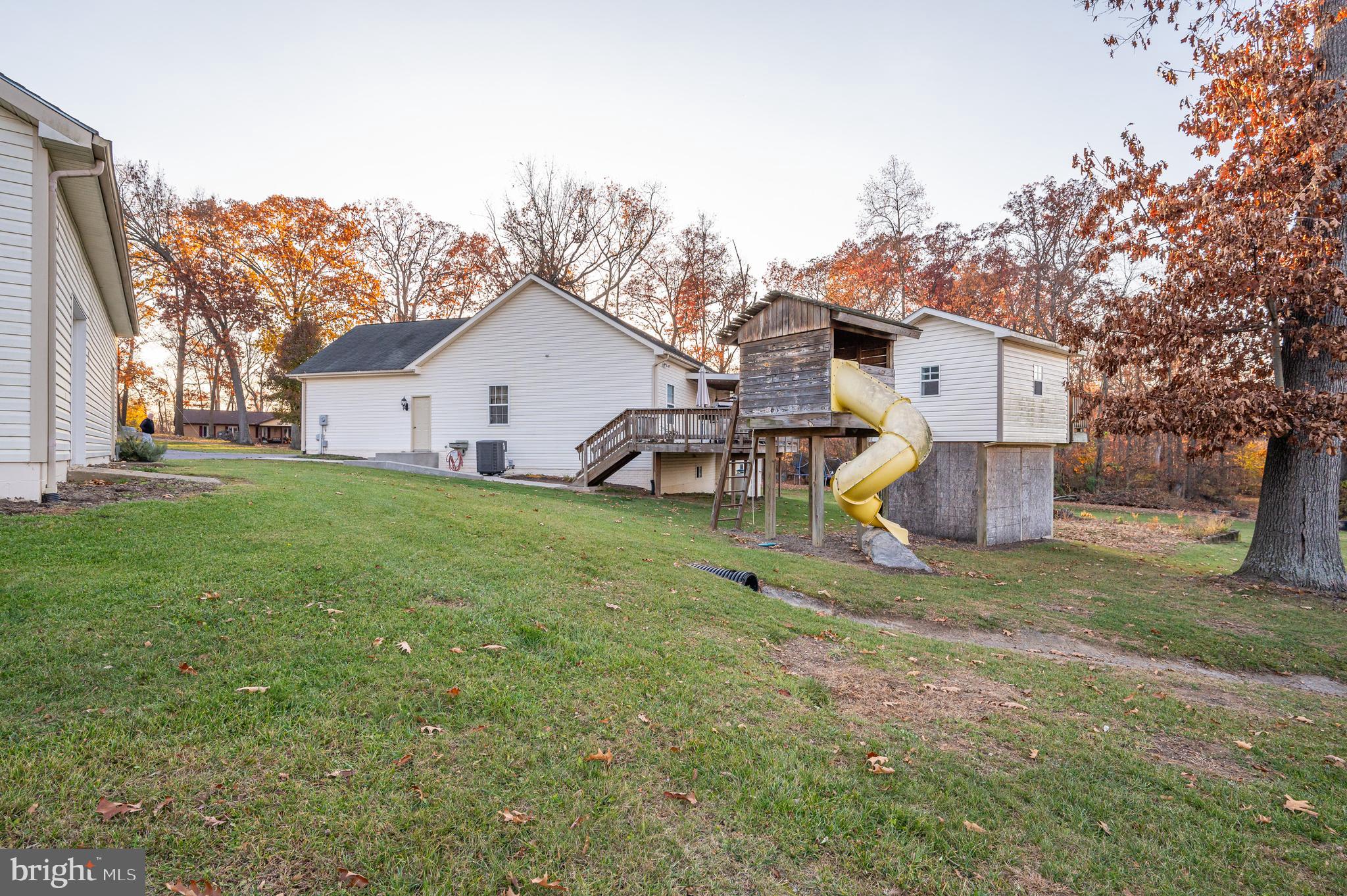 WOODBRIER MANOR - Residential