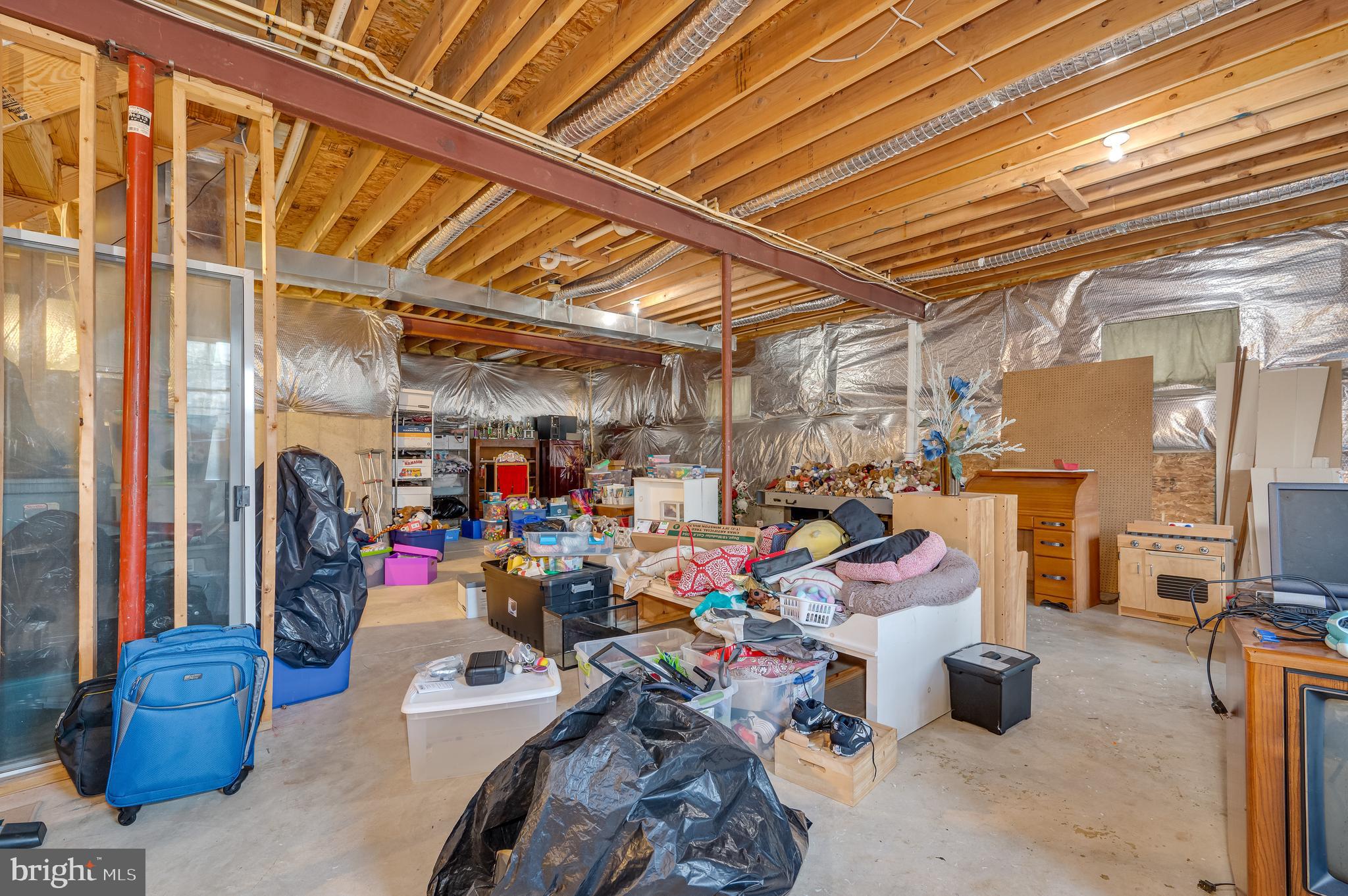 WOODBRIER MANOR - Residential