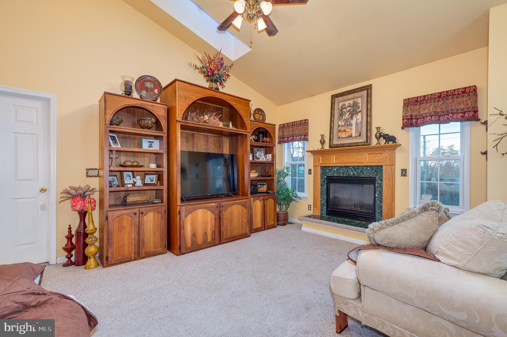 WOODBRIER MANOR - Residential