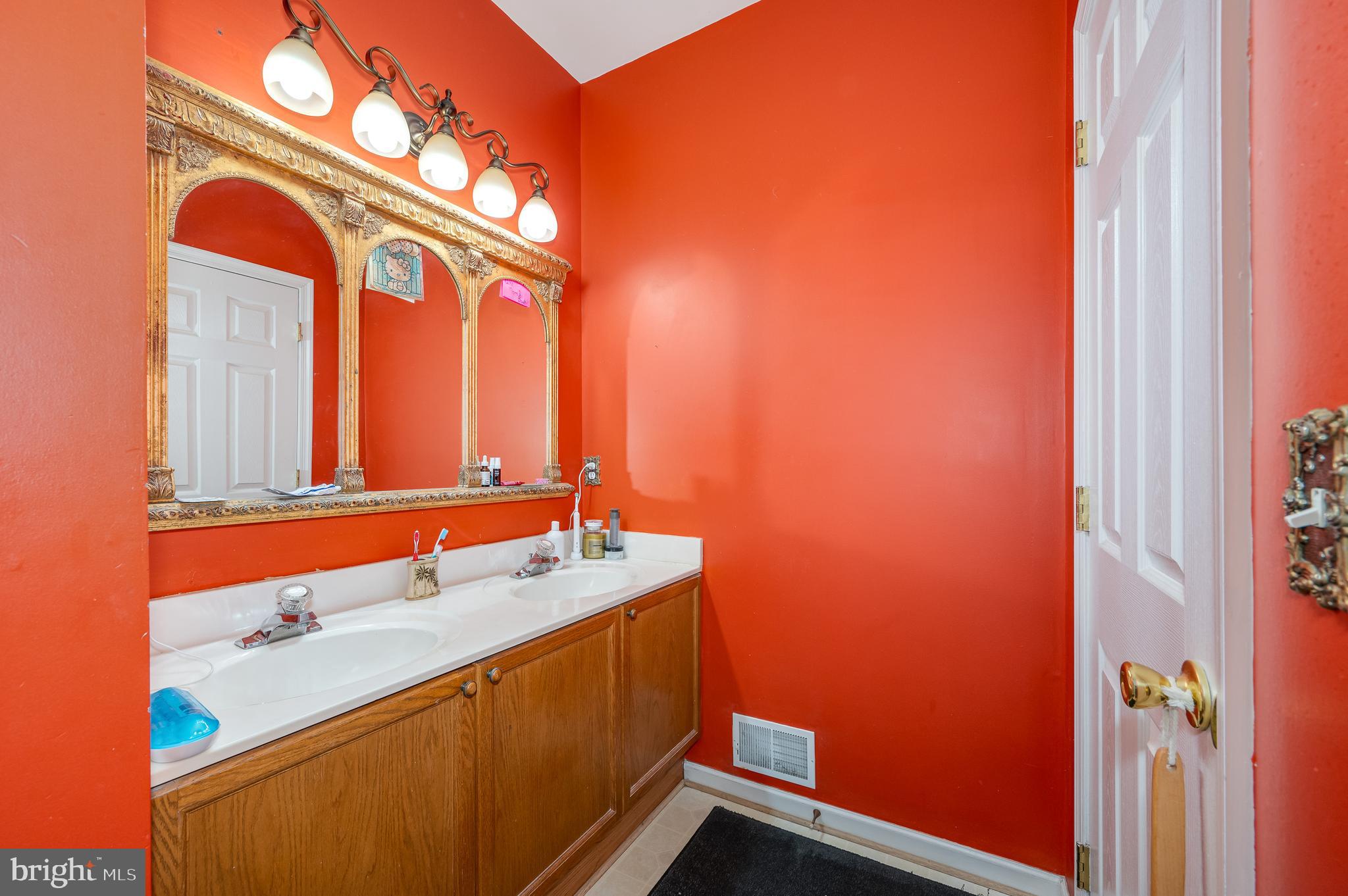 WOODBRIER MANOR - Residential