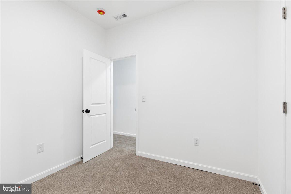 EAST BALTIMORE MIDWAY - Residential