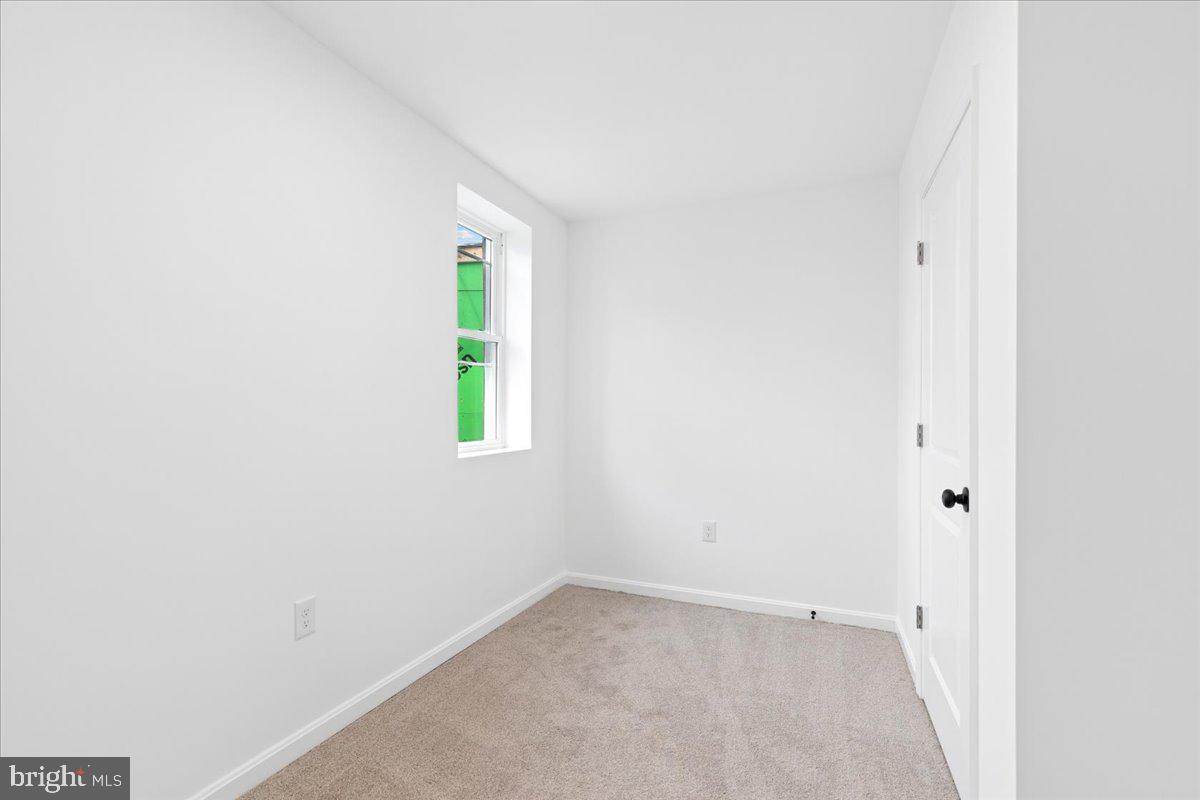 EAST BALTIMORE MIDWAY - Residential