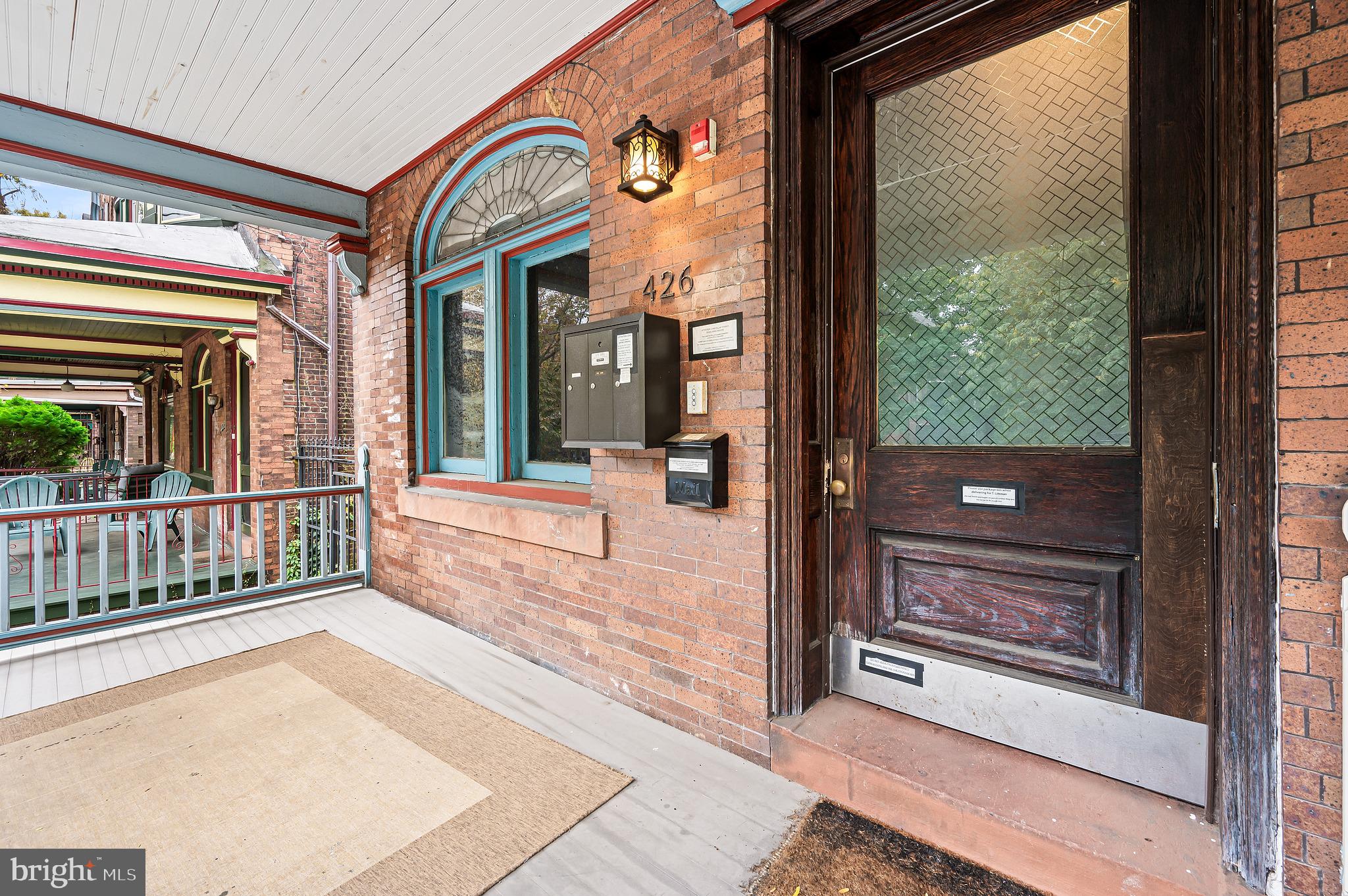 426 S 44TH STREET 1