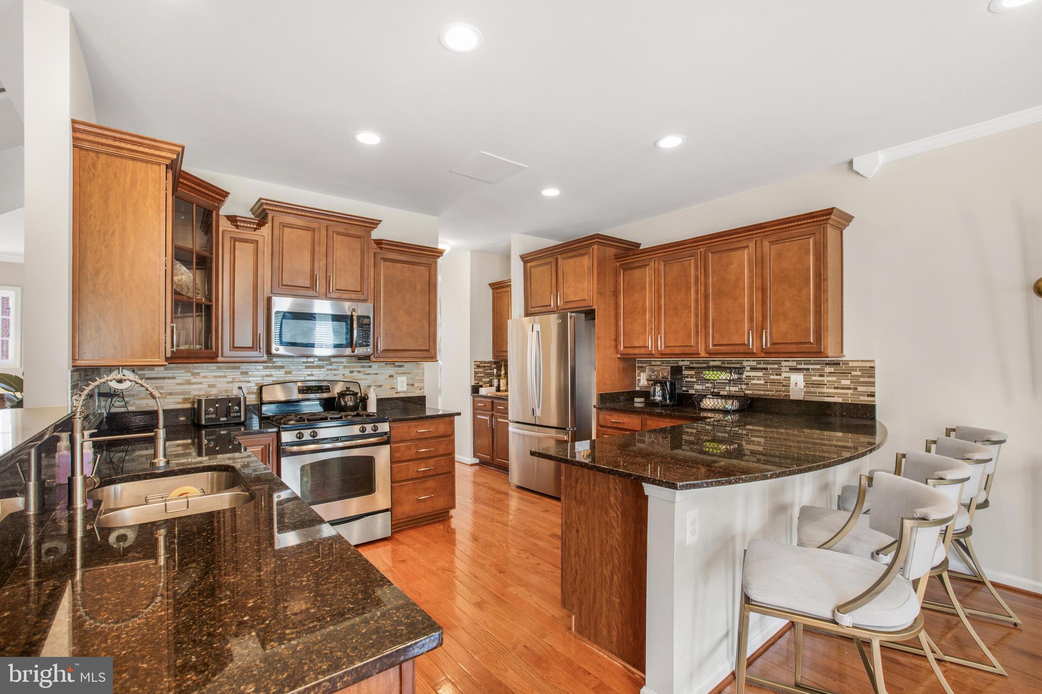 RESERVE AT SOUTH RIDING - Residential