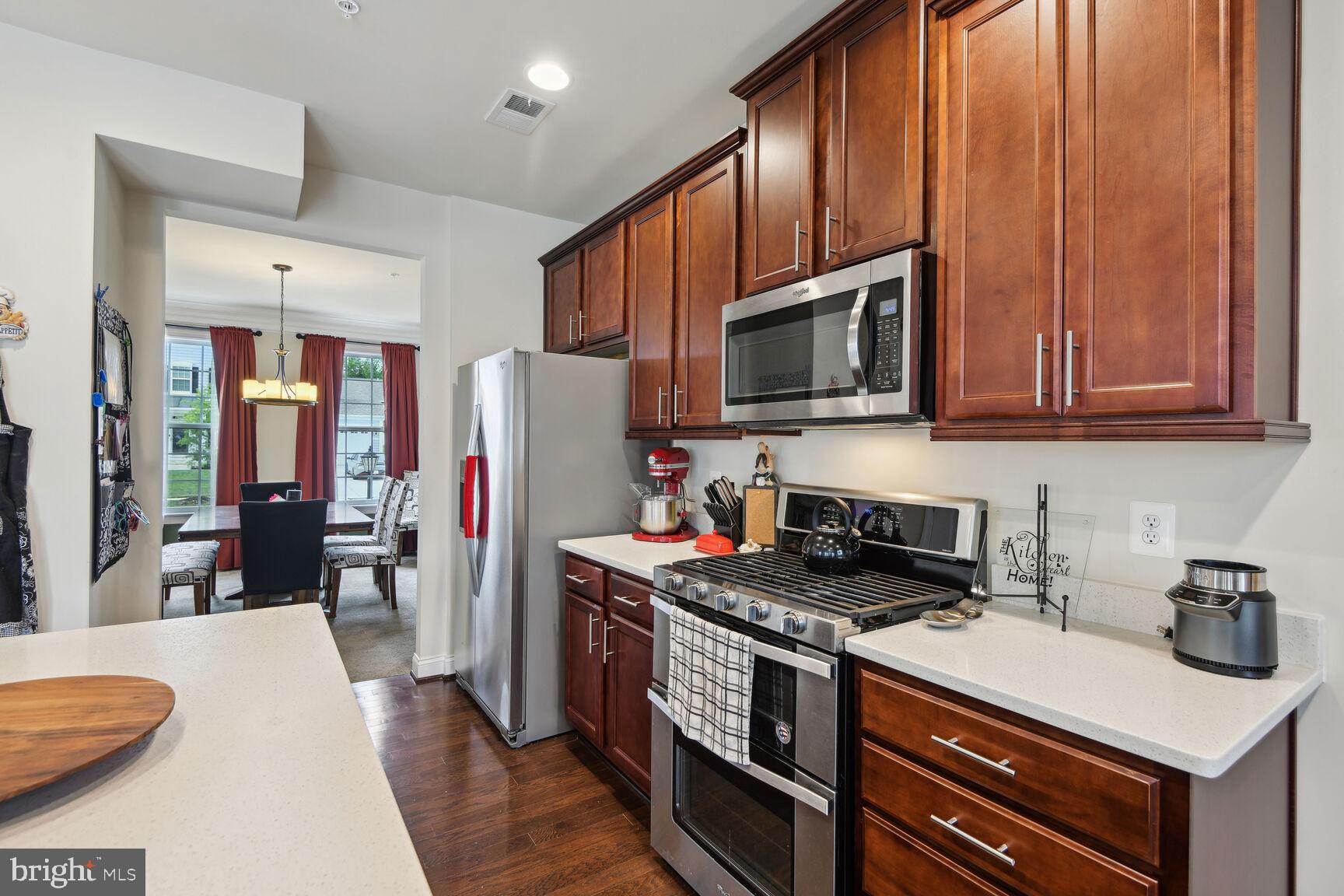 MARSHALL GROVE ESTATES - Residential