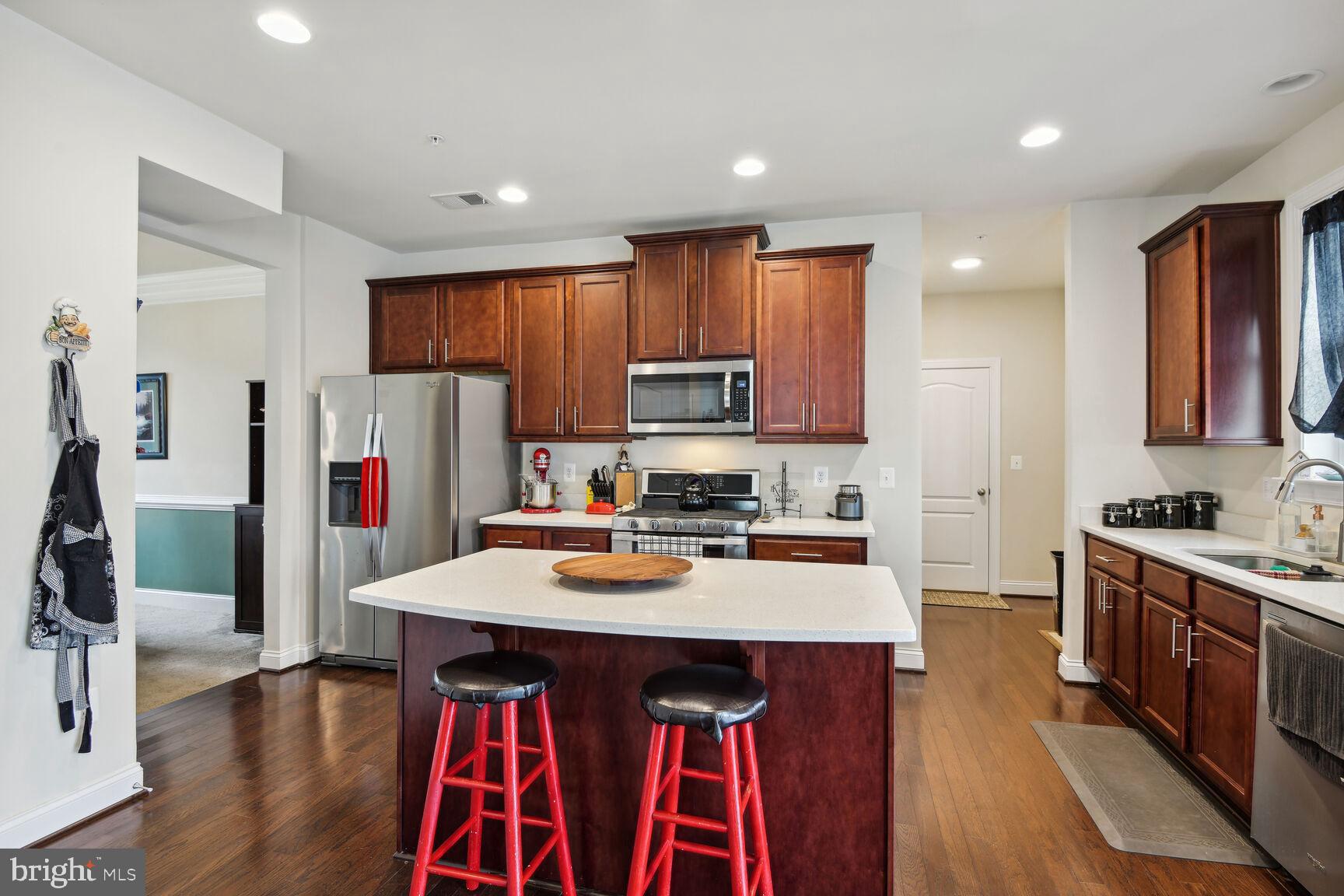 MARSHALL GROVE ESTATES - Residential