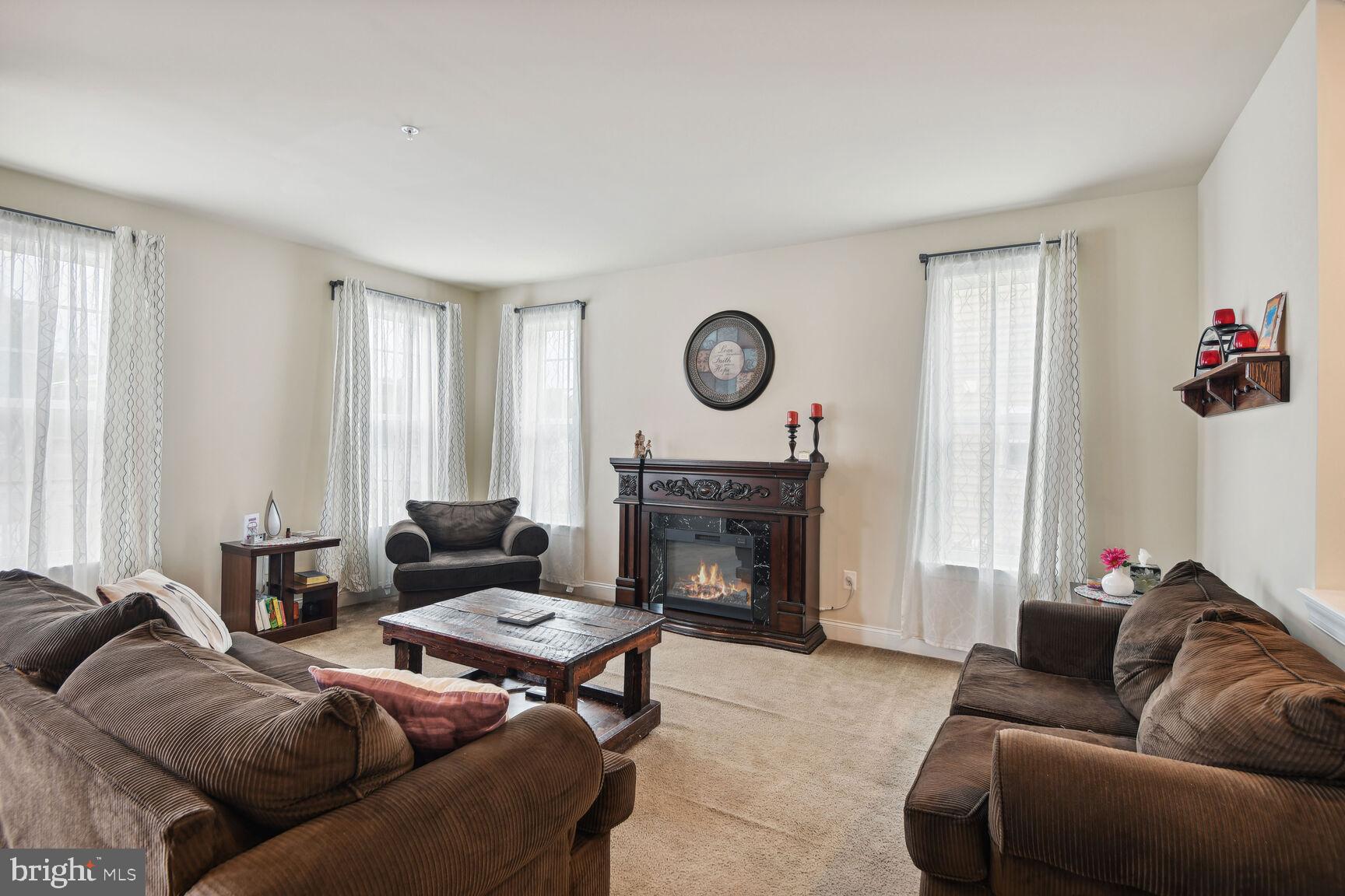 MARSHALL GROVE ESTATES - Residential