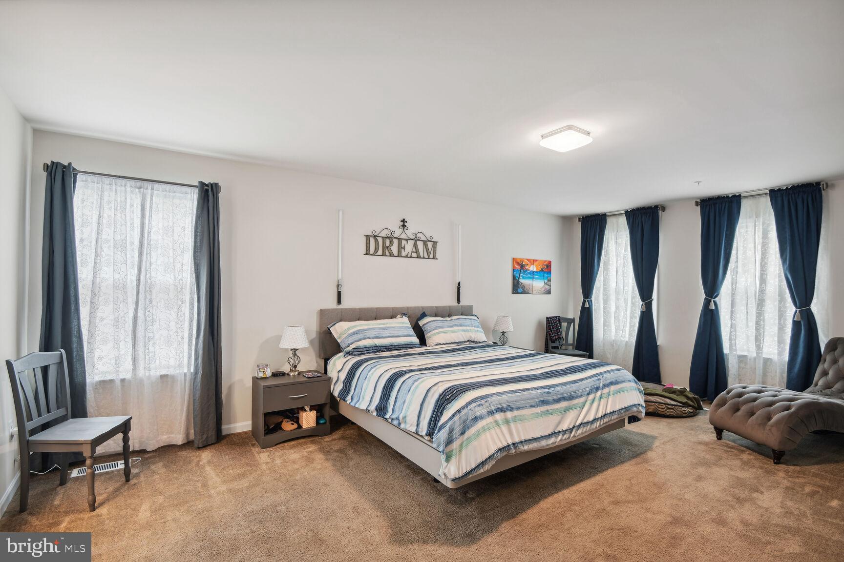 MARSHALL GROVE ESTATES - Residential