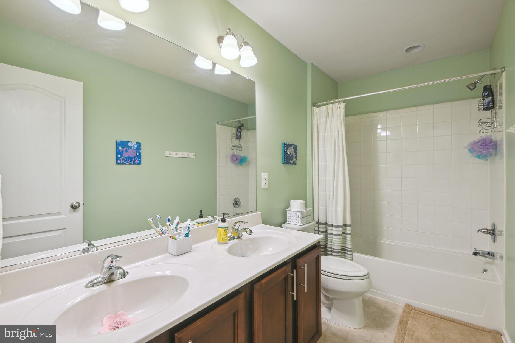 MARSHALL GROVE ESTATES - Residential