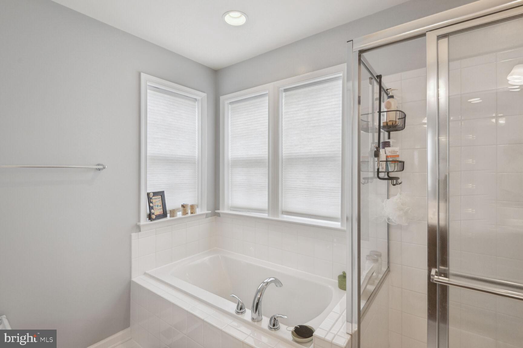 MARSHALL GROVE ESTATES - Residential