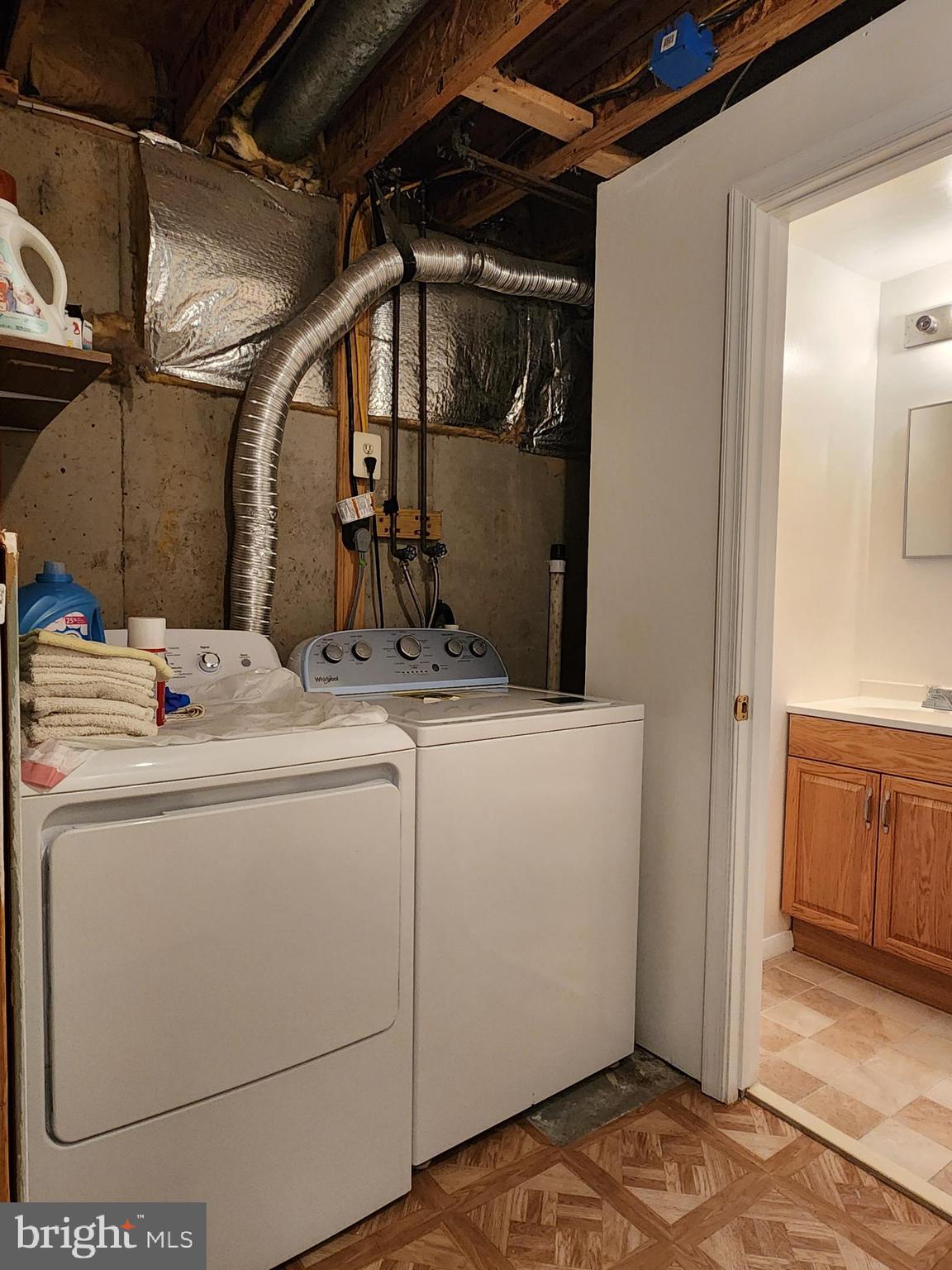 EMORY GROVE PARK - Residential Lease