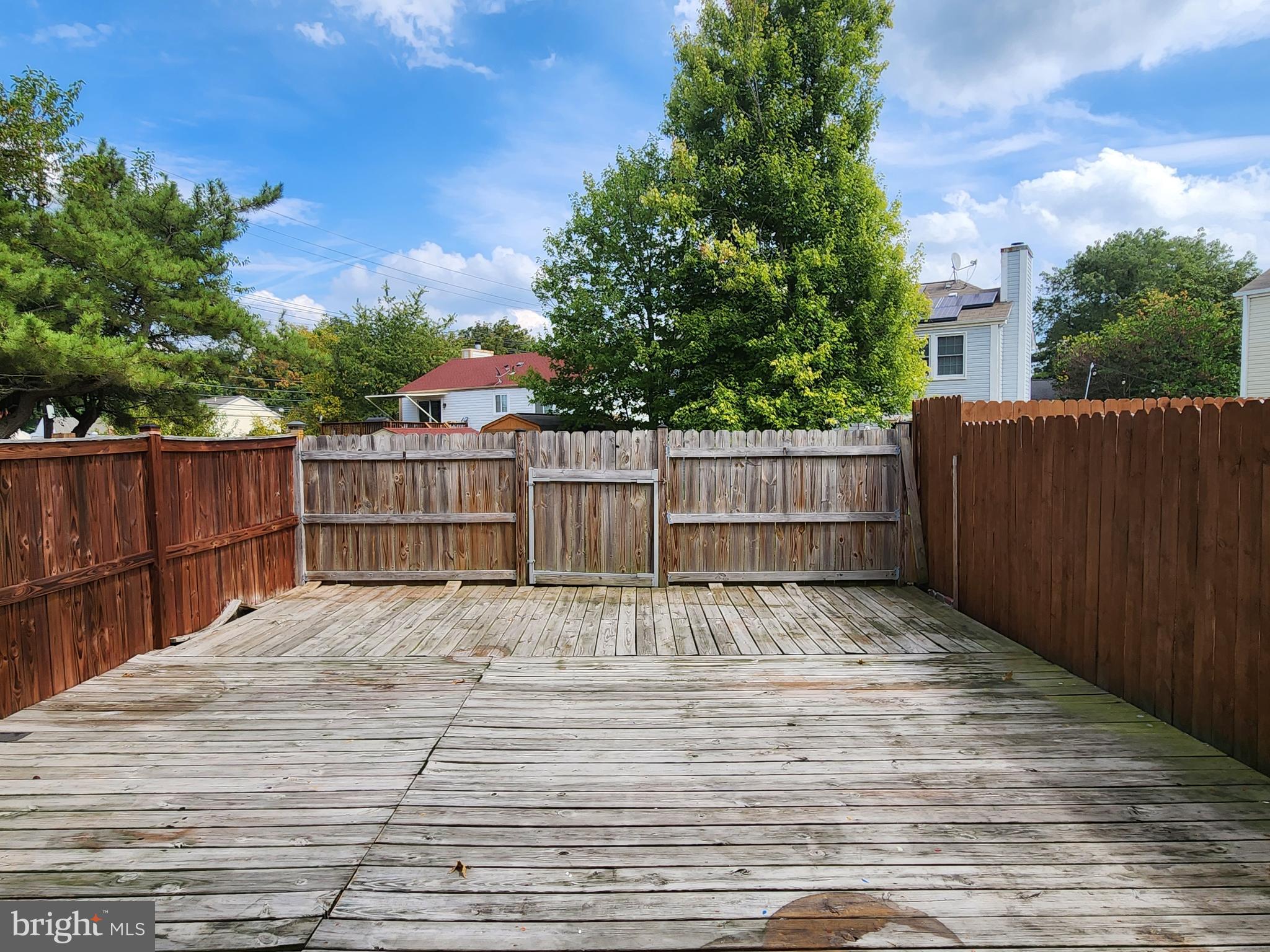 EMORY GROVE PARK - Residential Lease