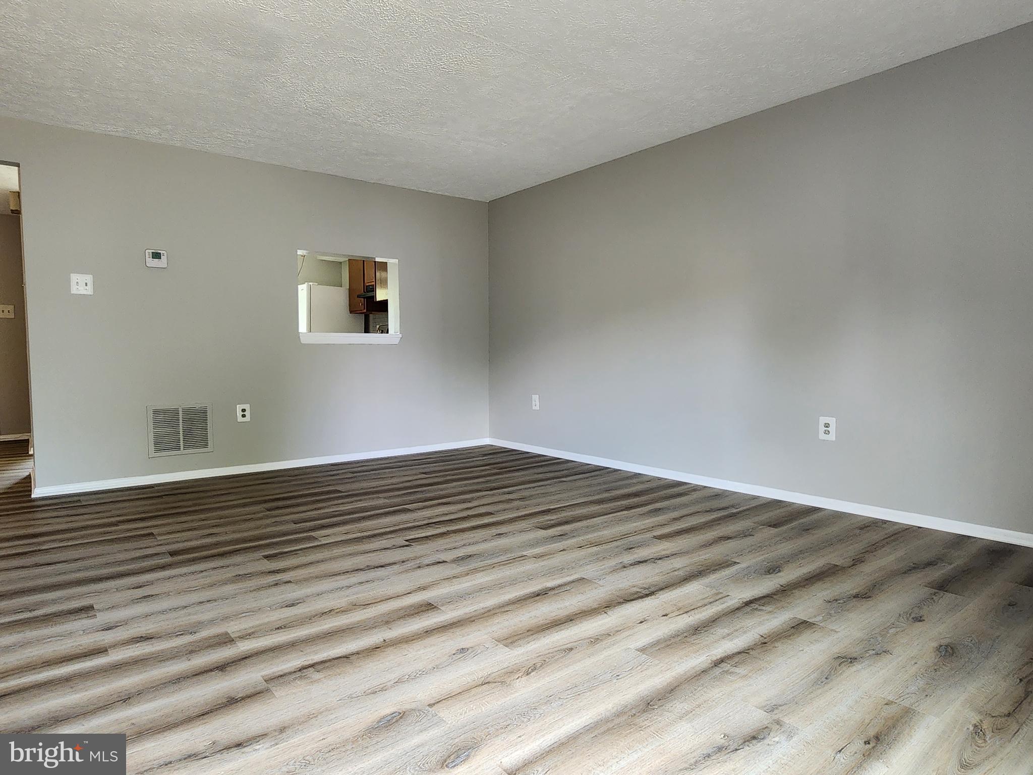 EMORY GROVE PARK - Residential Lease