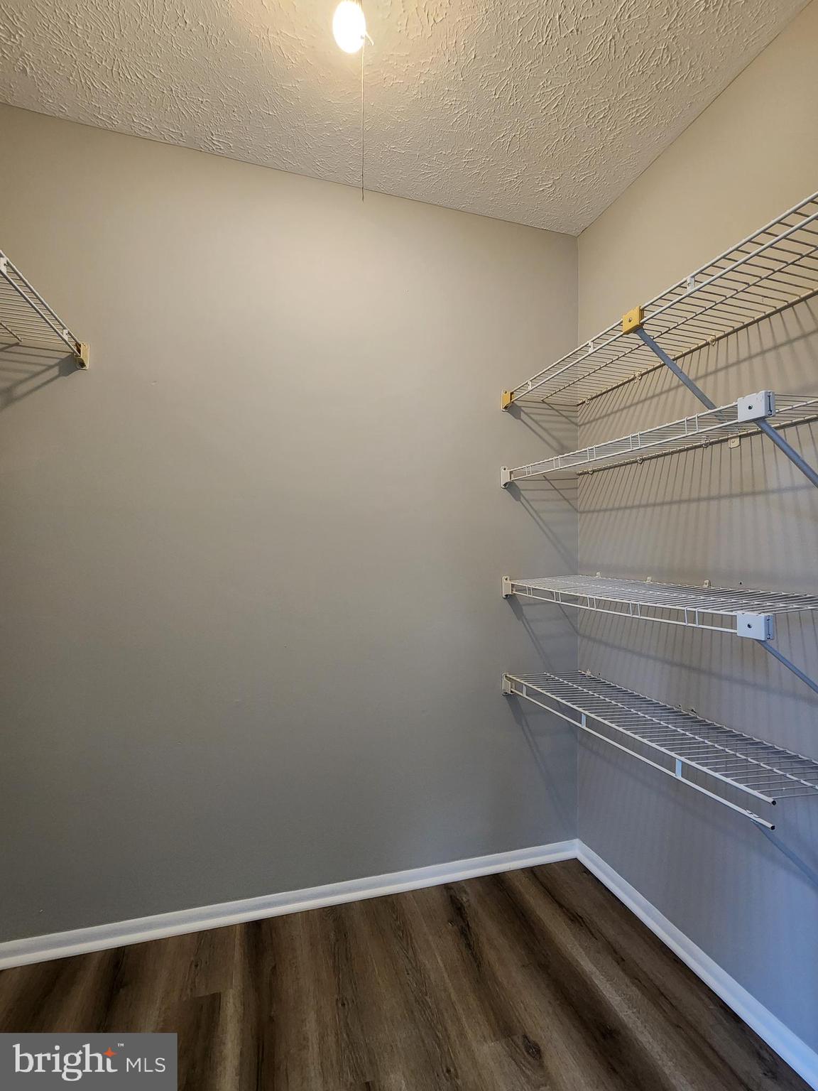 EMORY GROVE PARK - Residential Lease