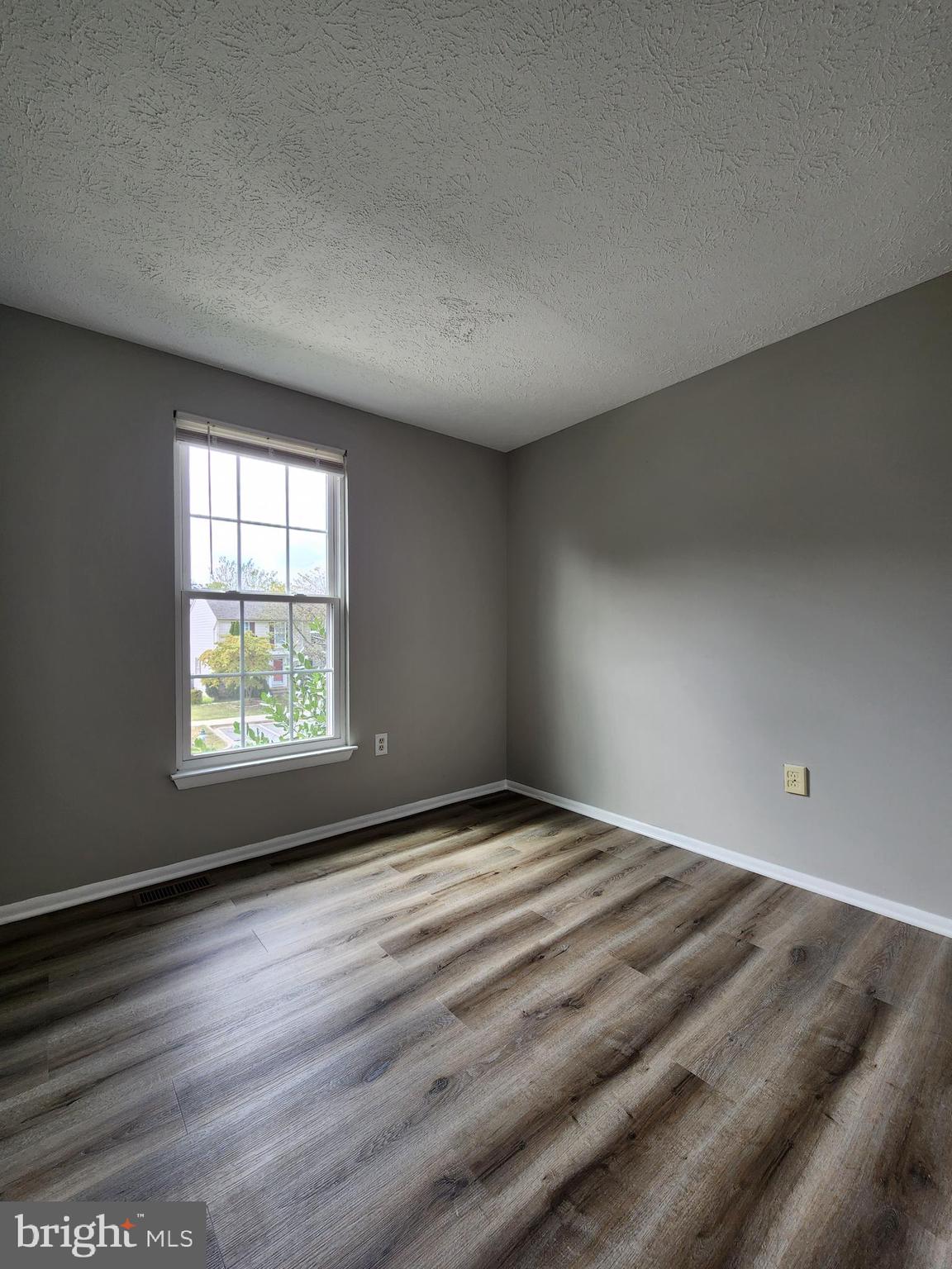 EMORY GROVE PARK - Residential Lease